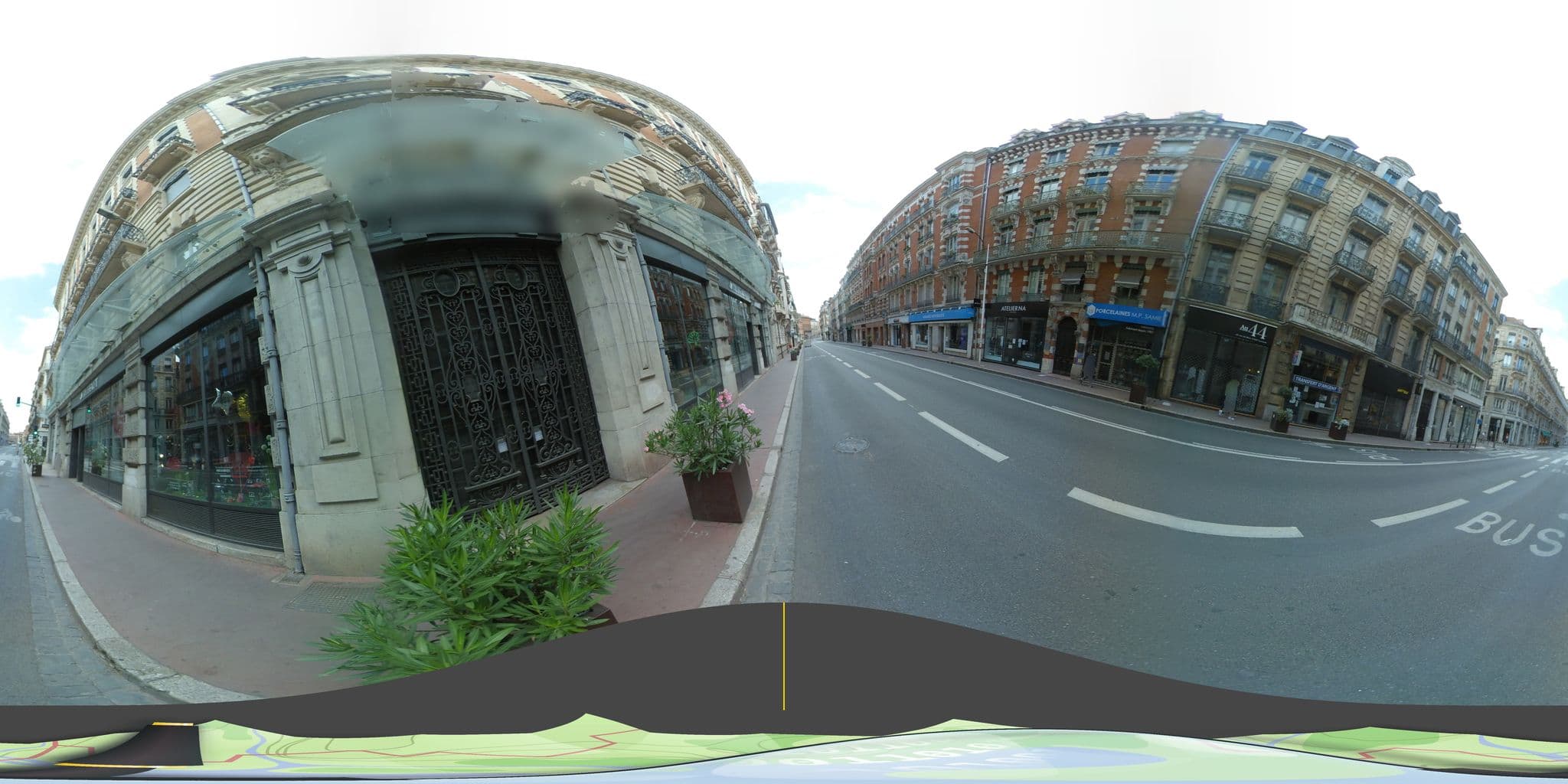 Street view near Selectour - Linea Voyages, Toulouse — © tyndare (CC BY-SA · Mapillary)