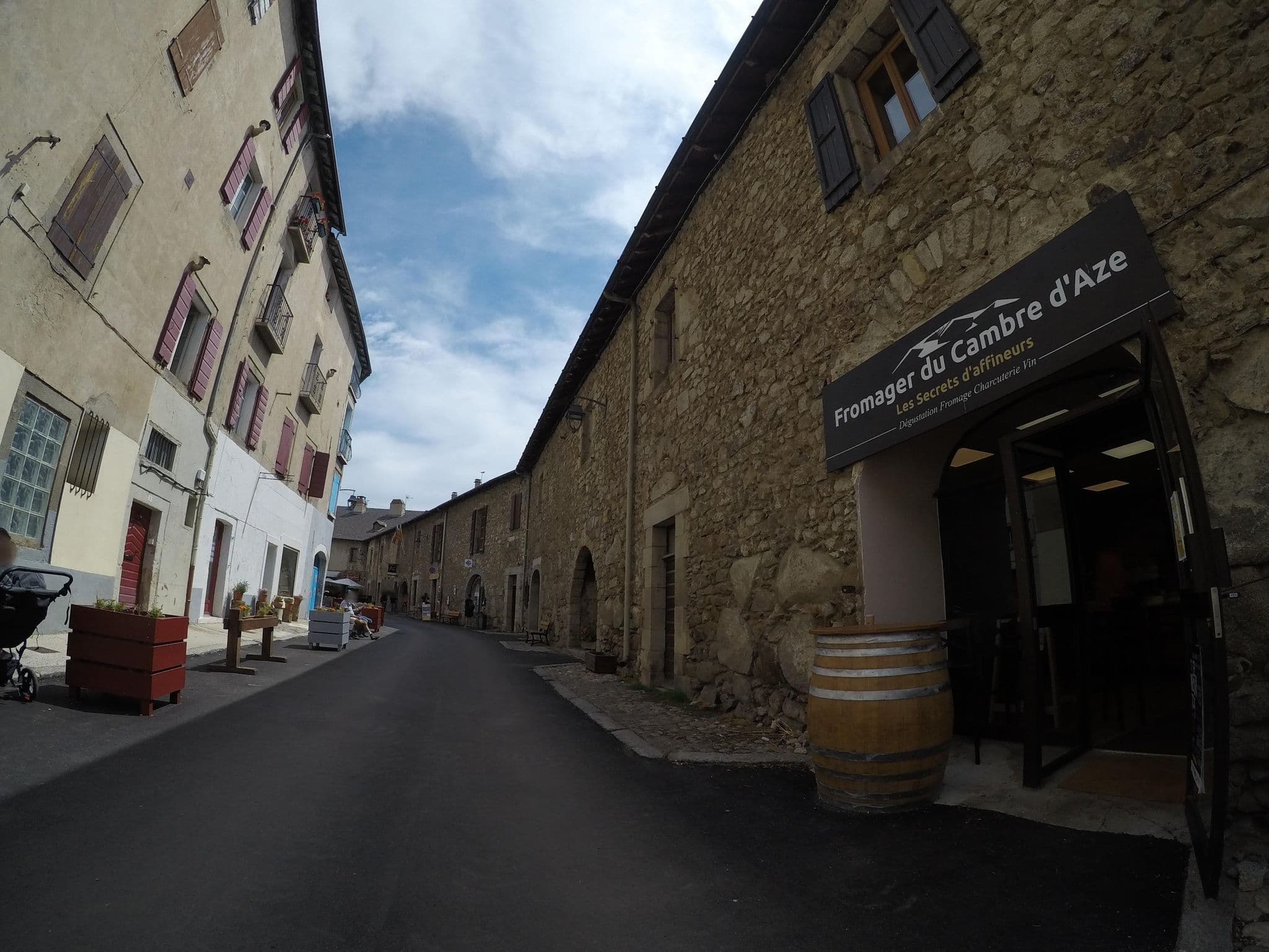 Street view near Les Bones Hores, Font-Romeu-Odeillo-Via — © ray66 (CC BY-SA · Mapillary)