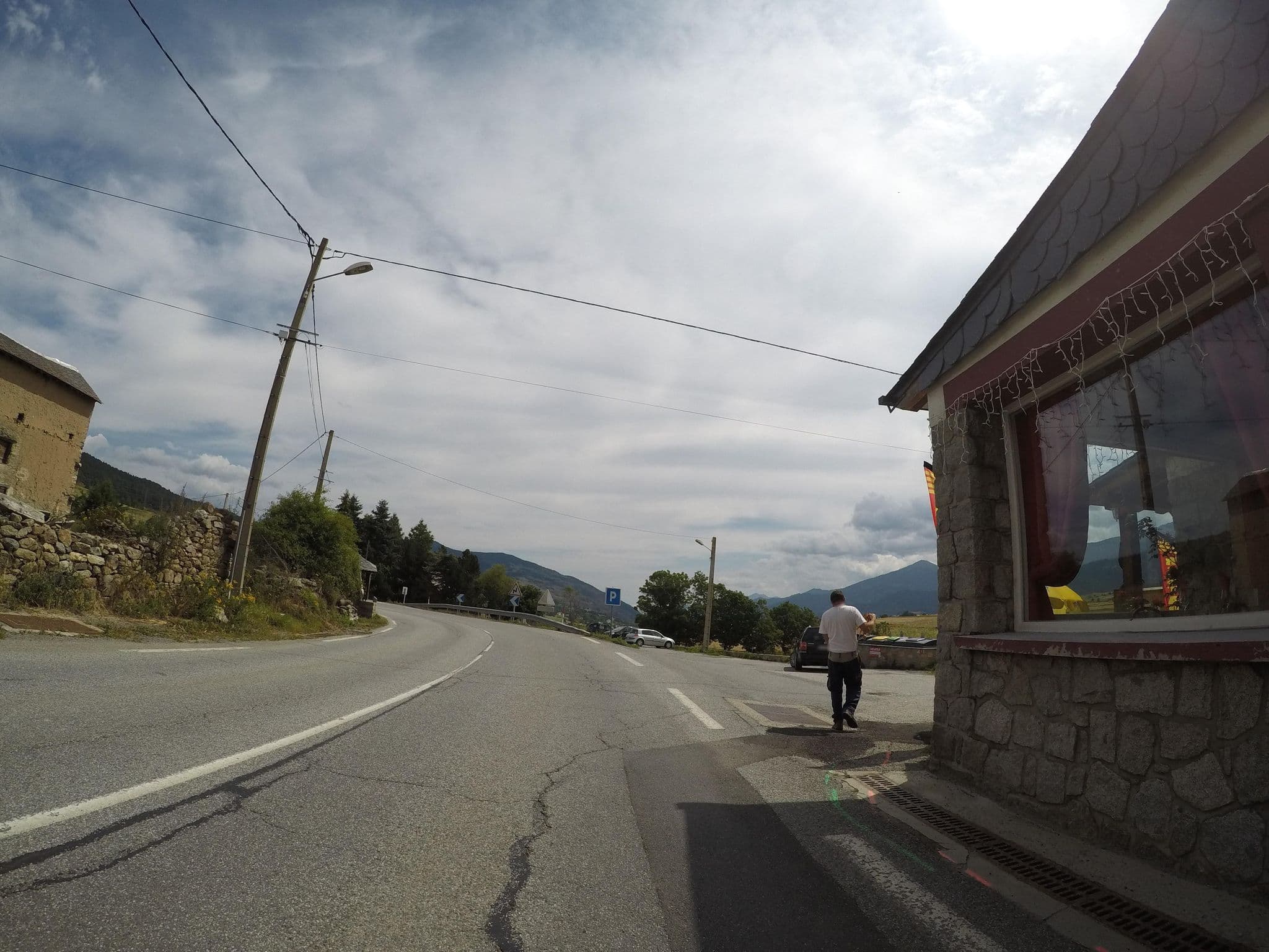 Street view near Le Catalan, Font-Romeu-Odeillo-Via — © ray66 (CC BY-SA · Mapillary)