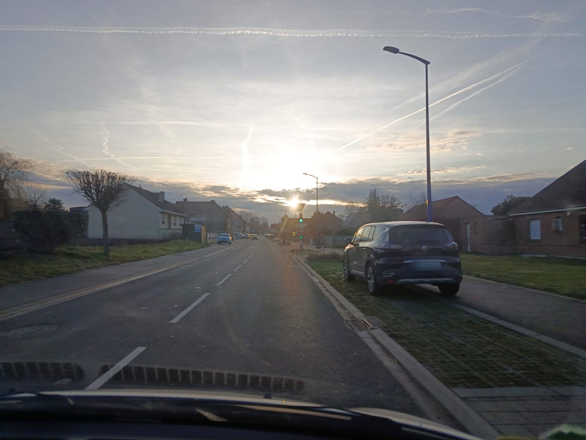 Street view near Maison d Hôtes Salvatrice, Drocourt — © kritic (CC BY-SA · Mapillary)