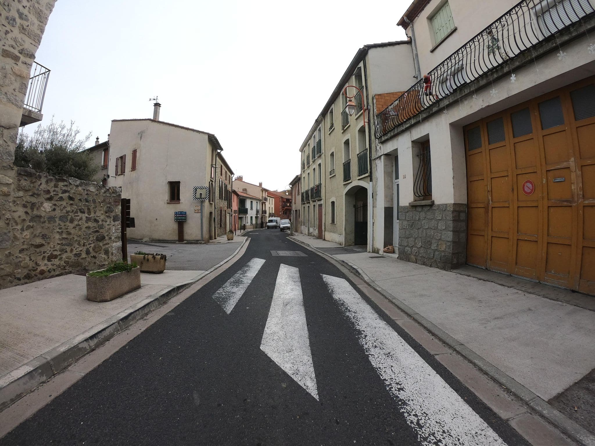 Street view near Auberge d'Eus, Prades — © joostjakob (CC BY-SA · Mapillary)