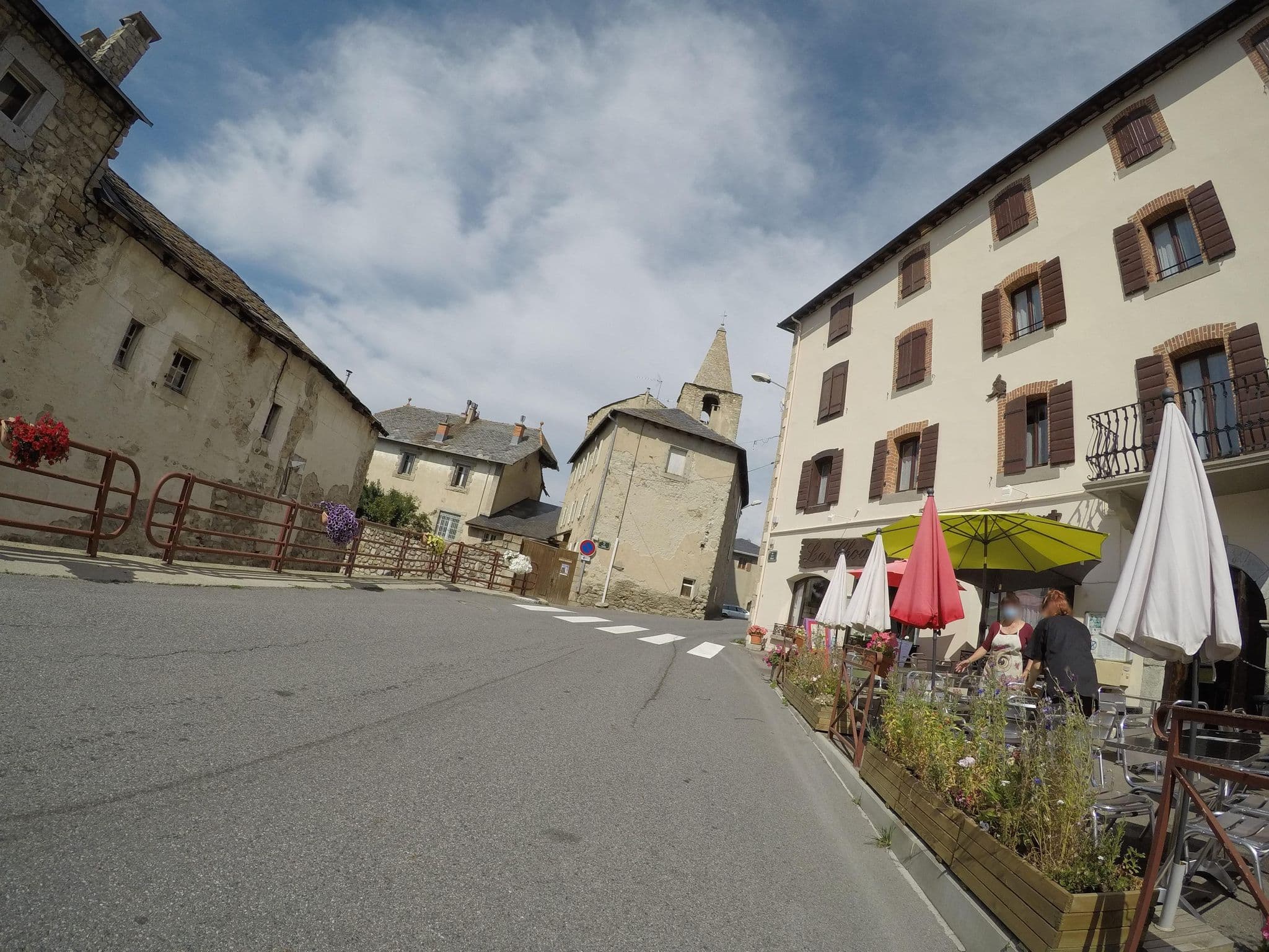 Street view near La Chouette, Font-Romeu-Odeillo-Via — © ray66 (CC BY-SA · Mapillary)
