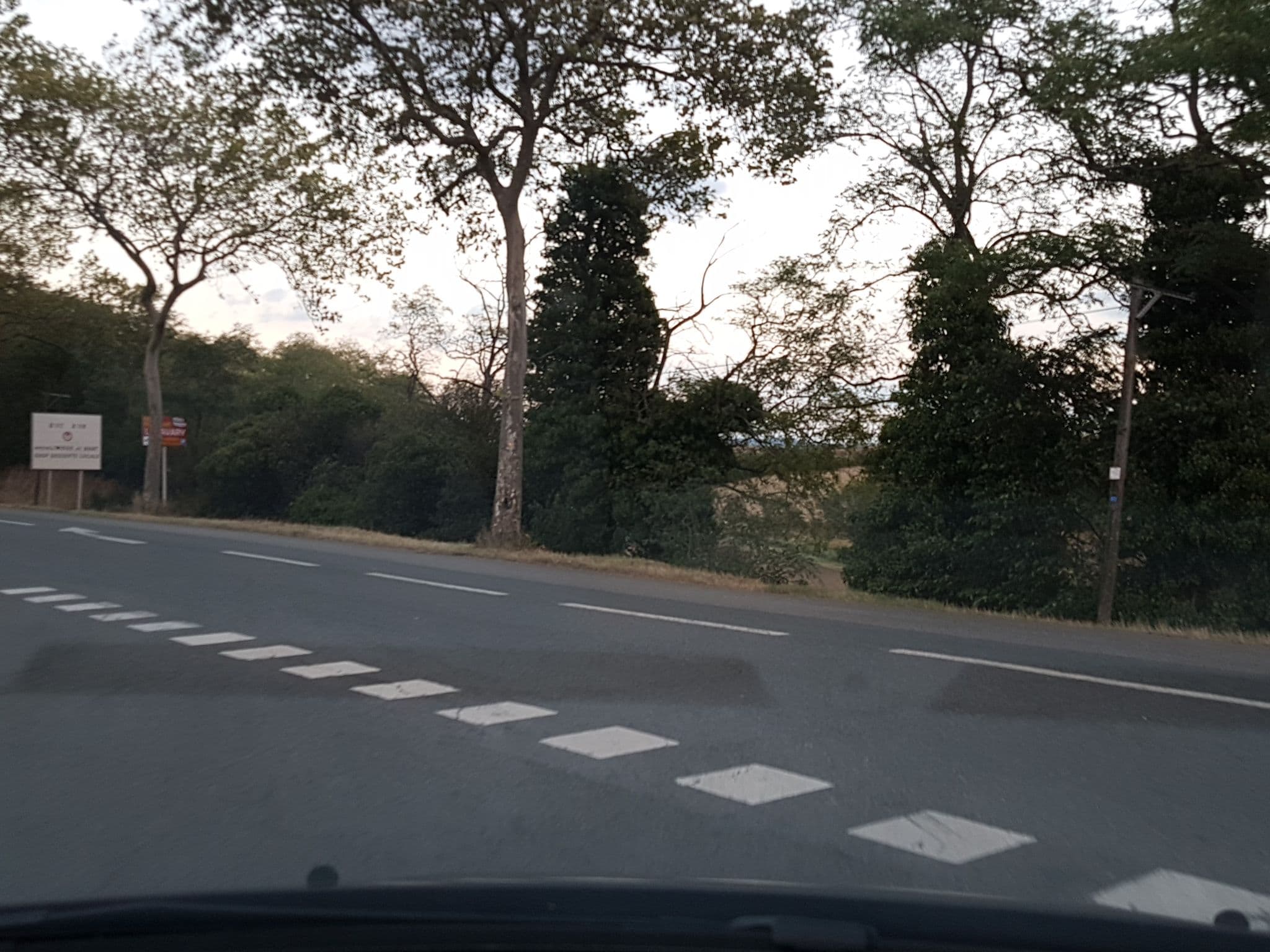 Street view near Espagne, Montréal — © axelf8409 (CC BY-SA · Mapillary)