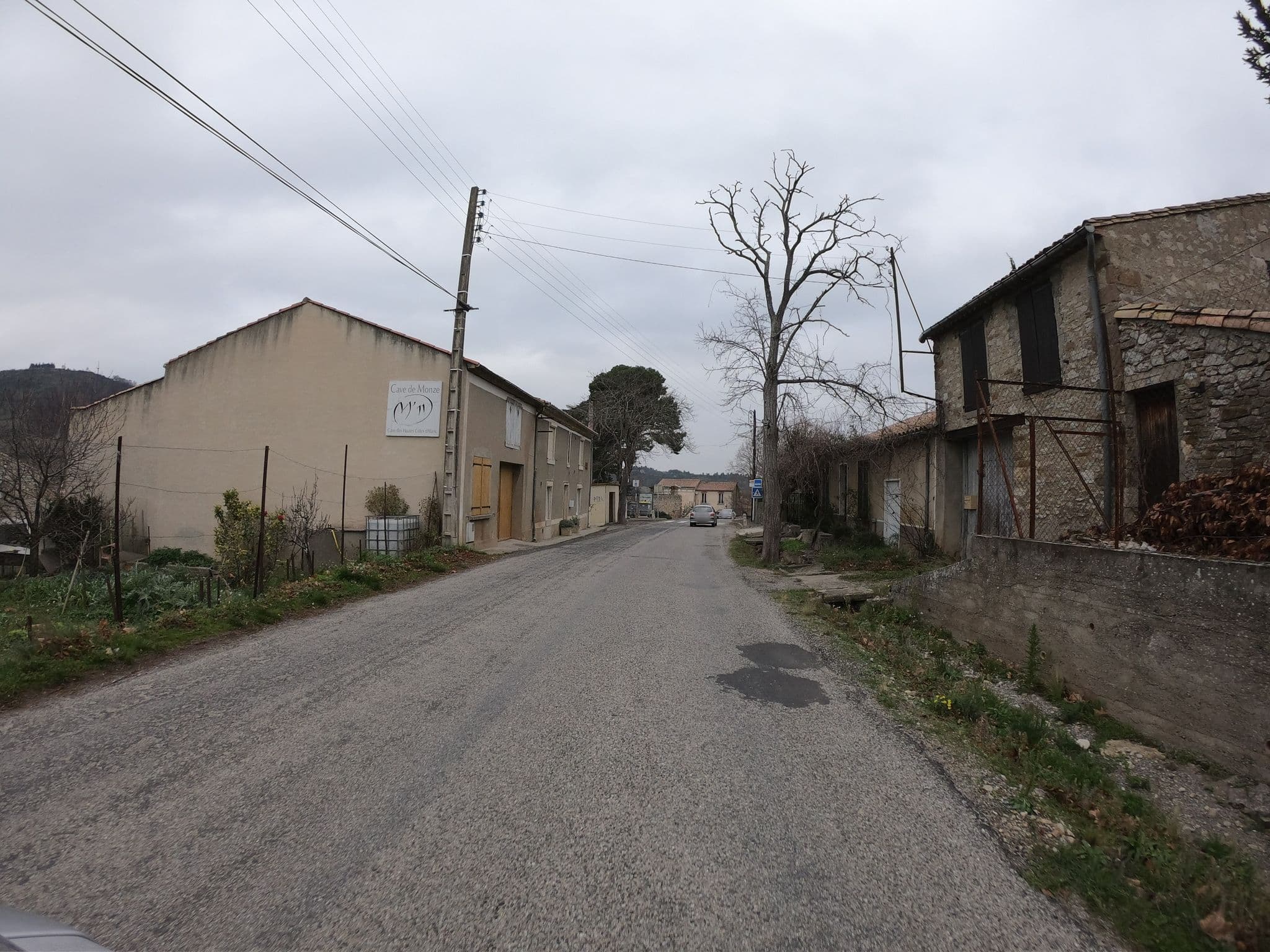 Street view near Serre Jacques, Palaja — © joostjakob (CC BY-SA · Mapillary)