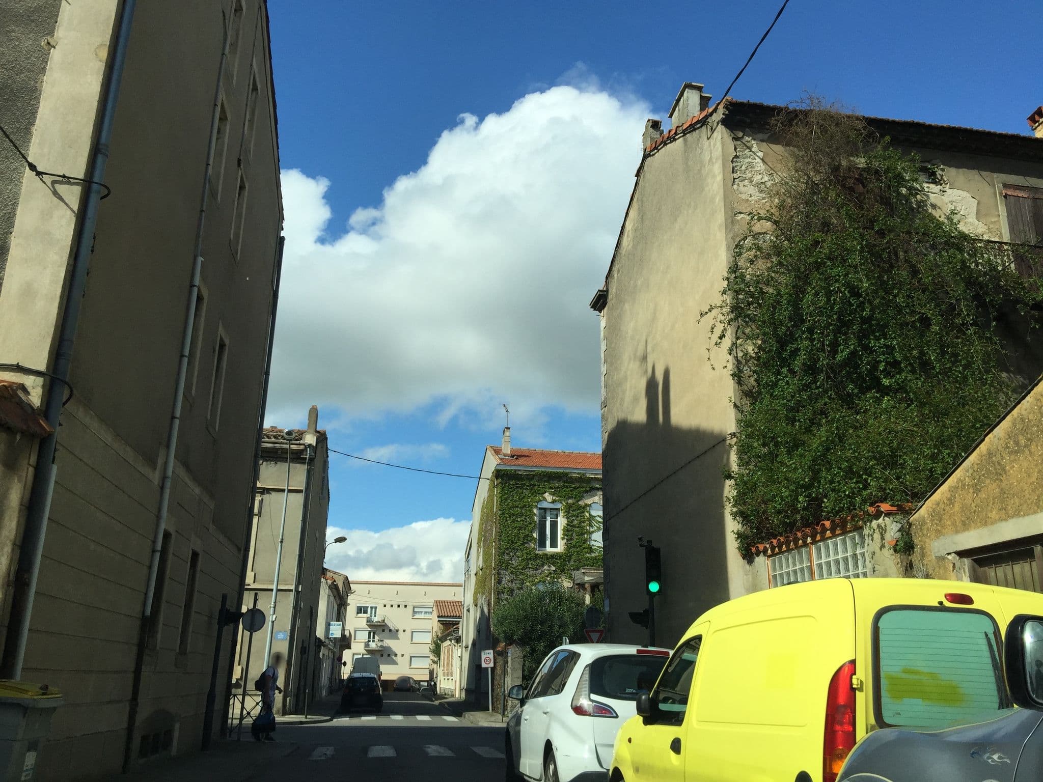 Street view near Tribus-Gites Urbains Carcassonne, Carcassonne — © geraldchatagnon (CC BY-SA · Mapillary)