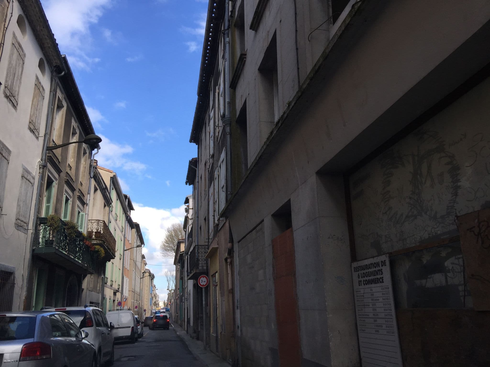 Street view near Millet Guesthouse, Carcassonne — © geraldchatagnon (CC BY-SA · Mapillary)