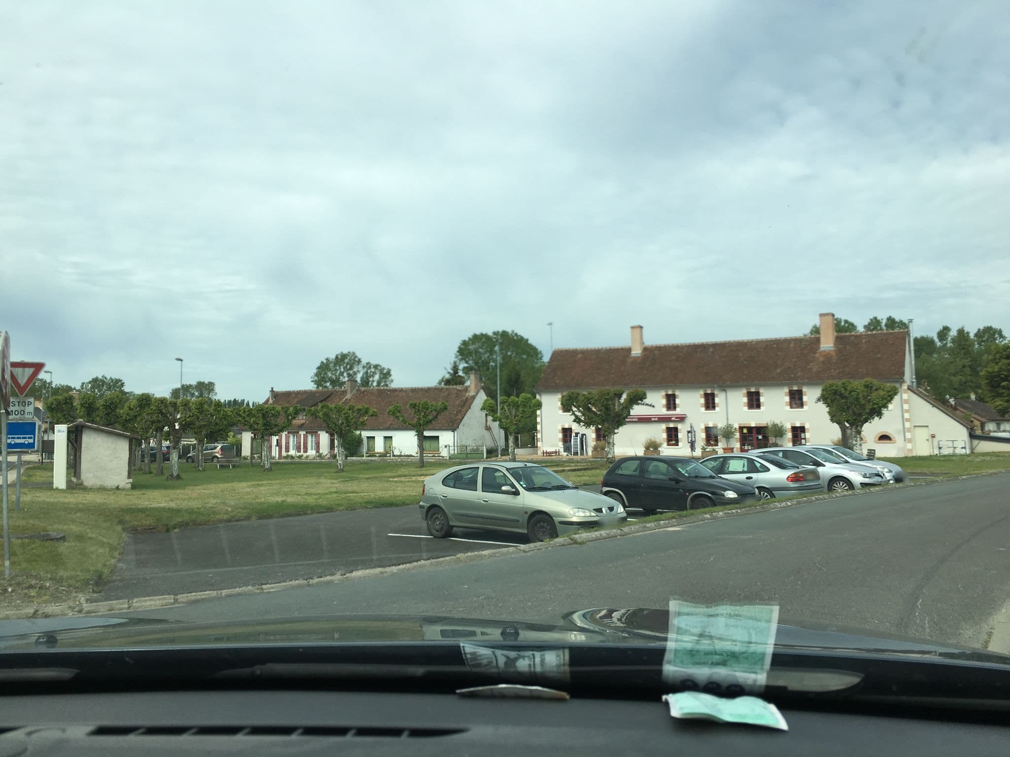 Street view near Aire camping-cars – Neuvy, Dhuizon — © df45 (CC BY-SA · Mapillary)