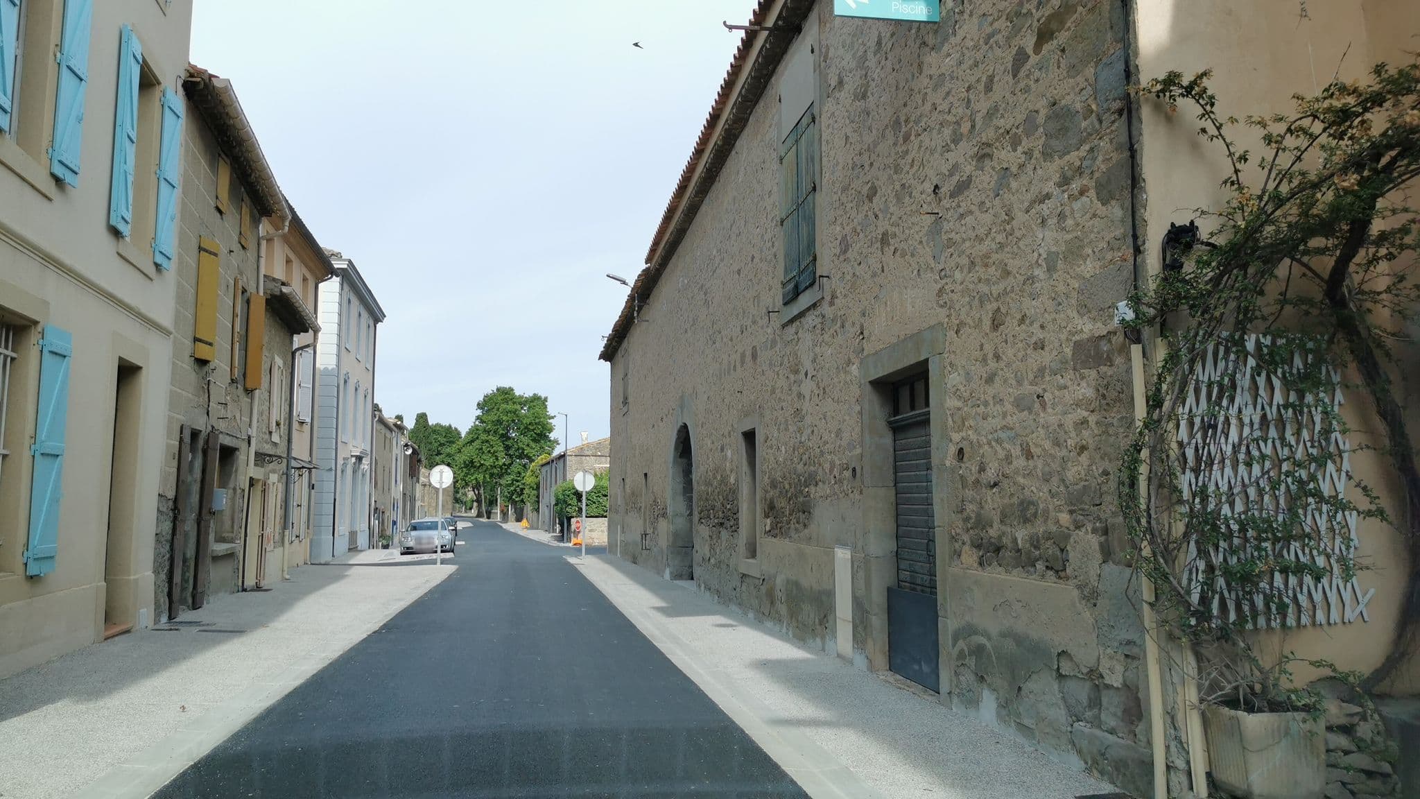 Street view near Le Jardin d'Homps, Olonzac — © percherie (CC BY-SA · Mapillary)