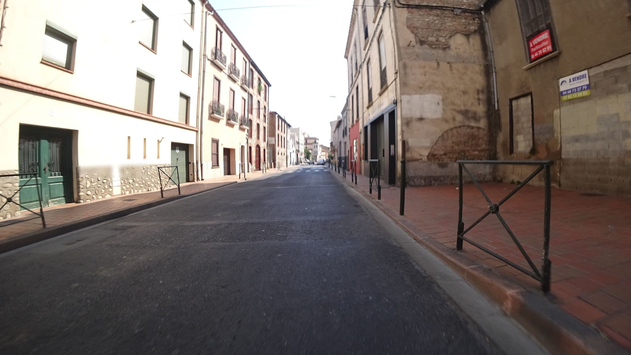 Street view near Le Molins, Perpignan — © yod4z (CC BY-SA · Mapillary)