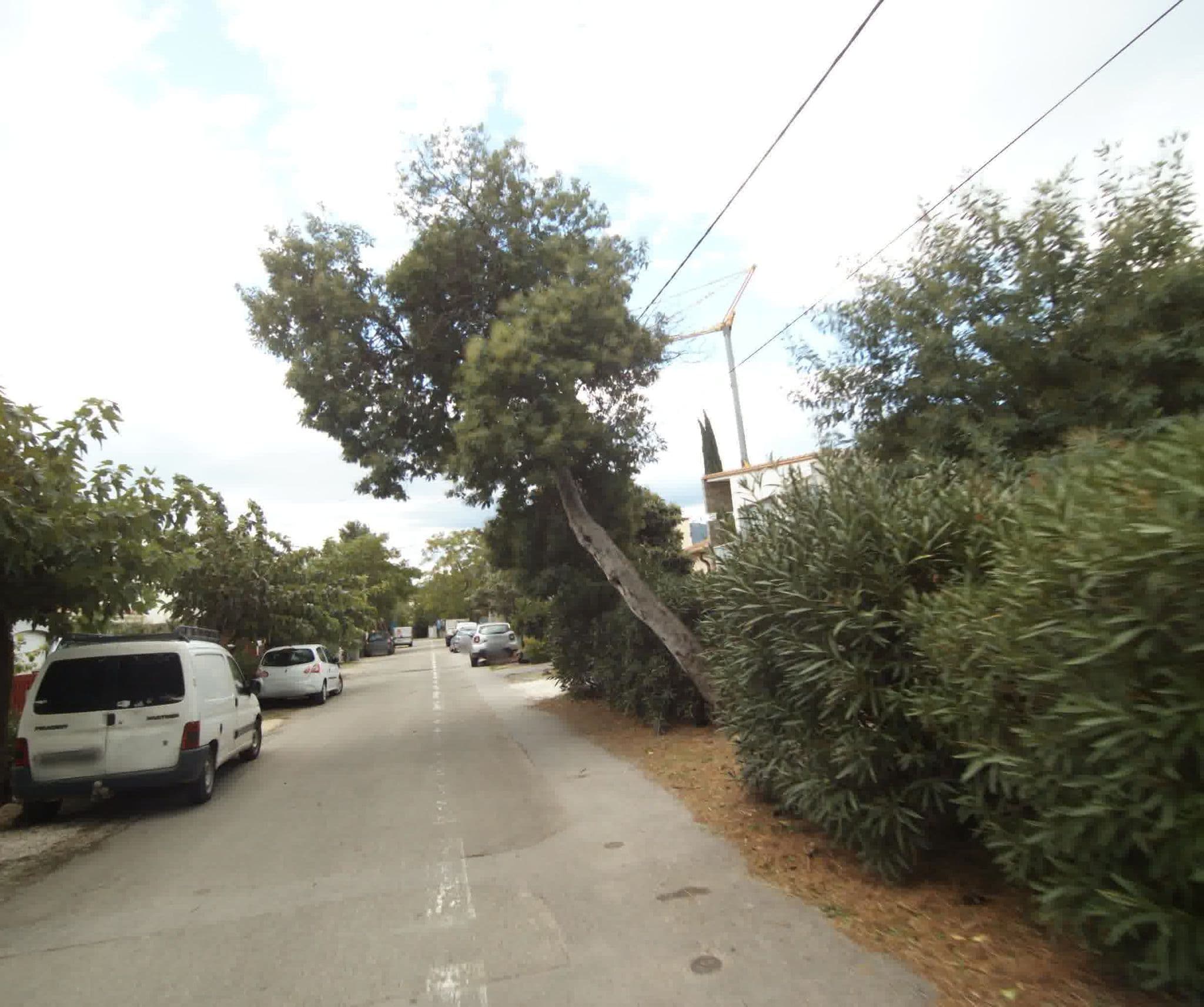 Street view near Alcock Stuart, Argeles — © sogefi (CC BY-SA · Mapillary)