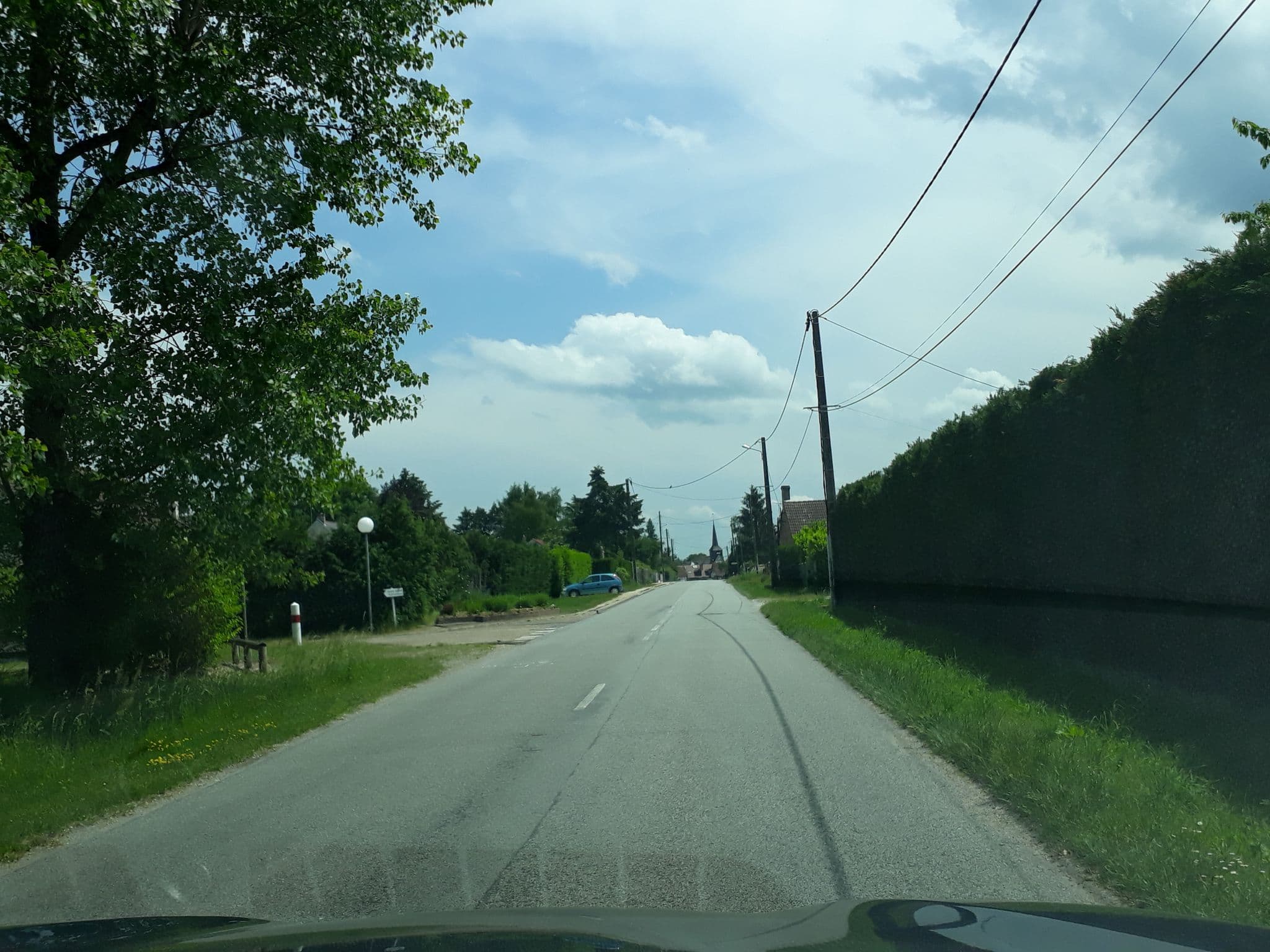 Street view near Aire Rue Bagatelle - Vannes-sur-Cosson, Tigy — © df45 (CC BY-SA · Mapillary)