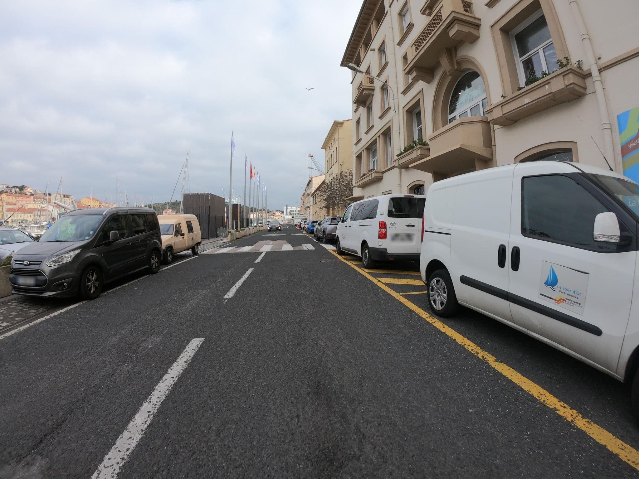 Street view near La Voile d'Or, Portvendres — © joostjakob (CC BY-SA · Mapillary)