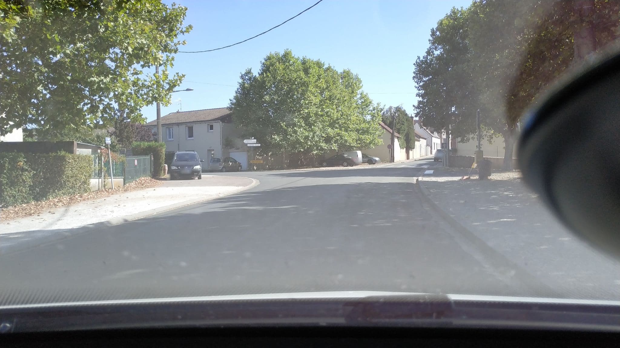 Street view near Aire Plancherotte -Coullons, Coullons — © isawien45 (CC BY-SA · Mapillary)