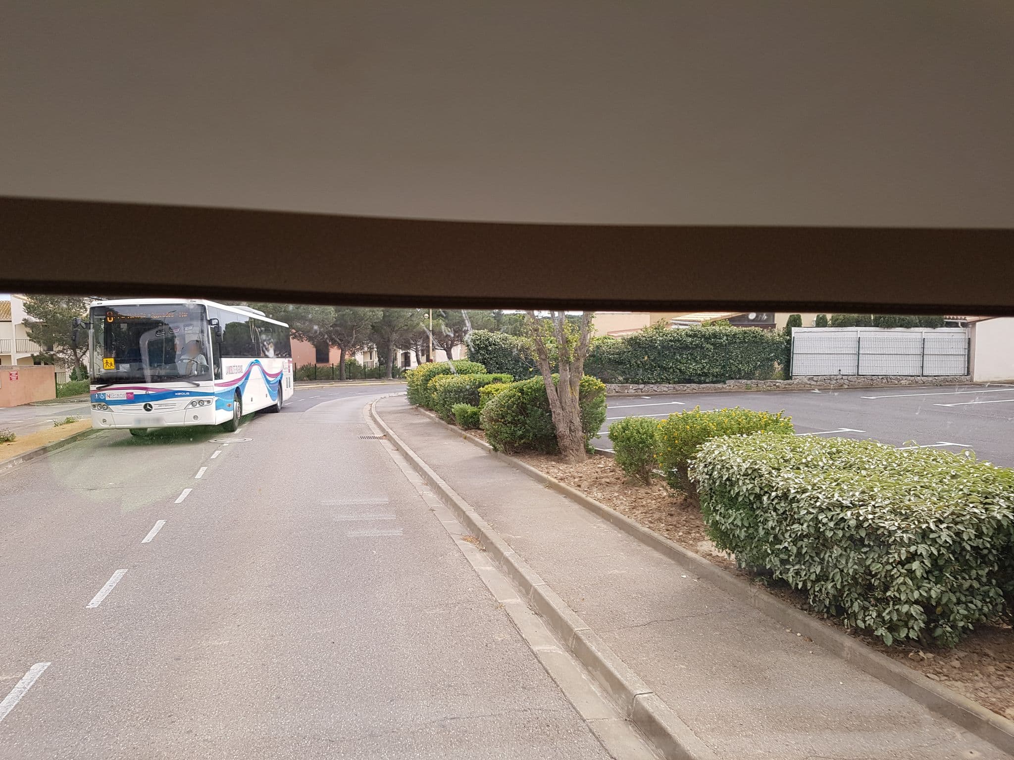 Street view near ULVF les Romarins, Fleury — © bernardvoyageur (CC BY-SA · Mapillary)