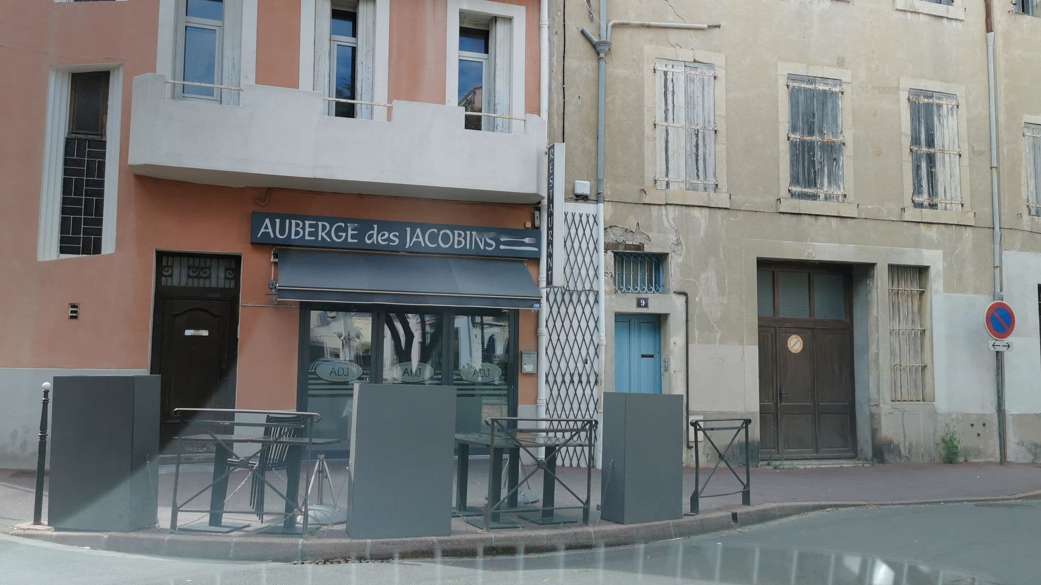 Street view near Place des Jacobins, Narbonne — © percherie (CC BY-SA · Mapillary)