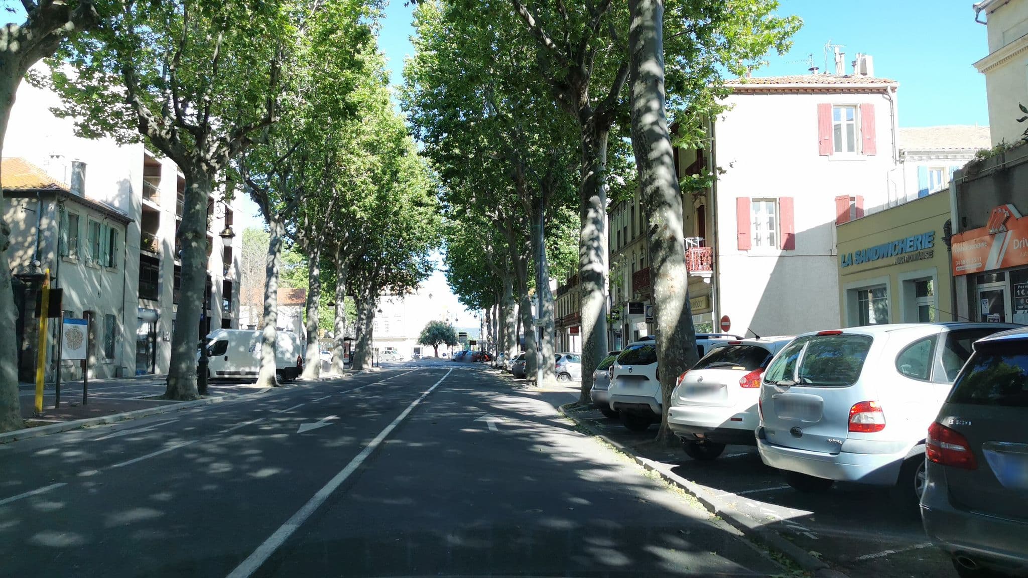 Street view near L'Exotique Narbonnais, Narbonne — © percherie (CC BY-SA · Mapillary)