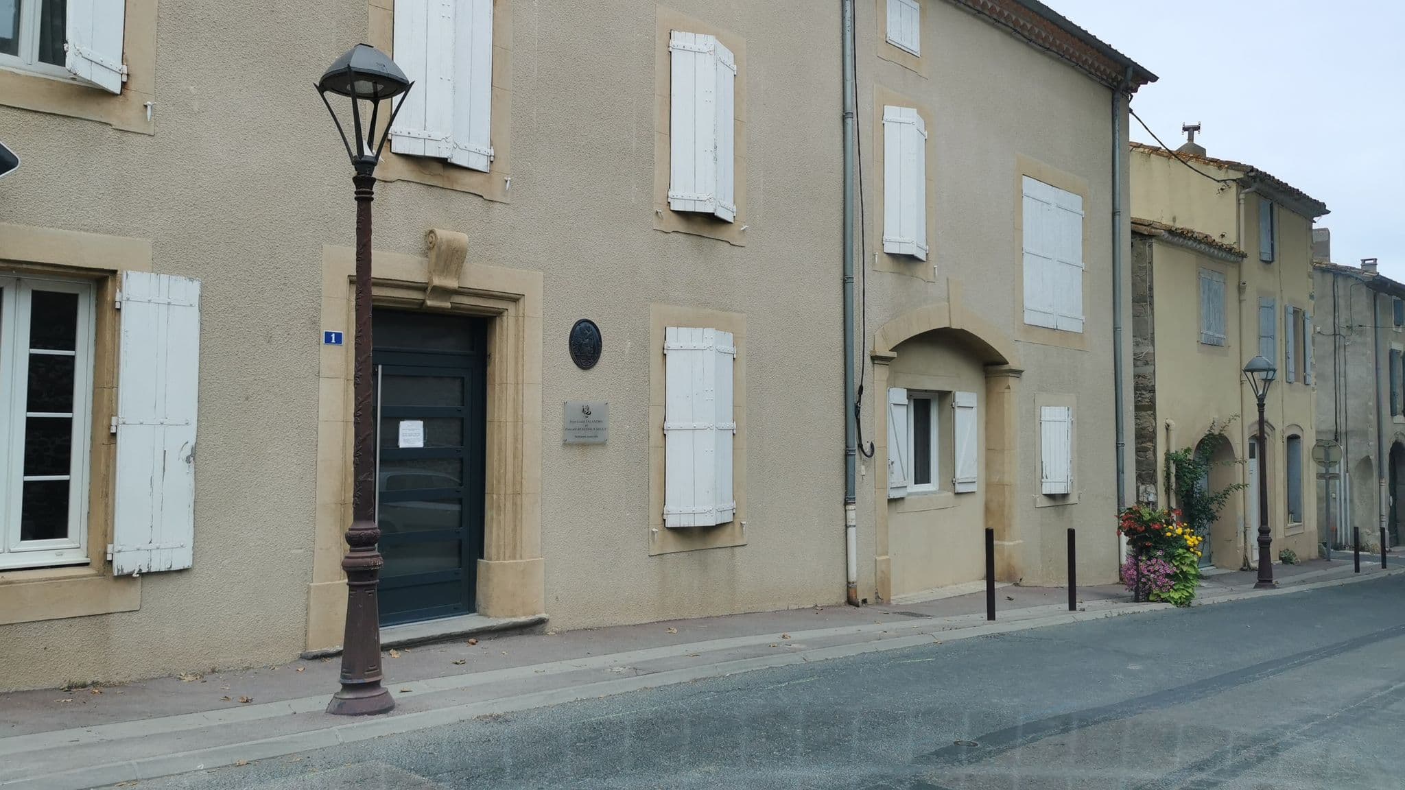 Street view near La Rose des Vents, Ginestas — © percherie (CC BY-SA · Mapillary)