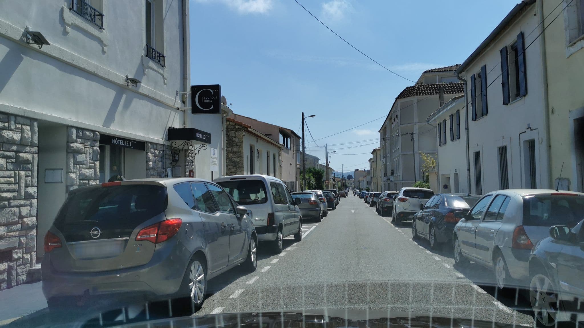 Street view near Le Regent, Narbonne — © percherie (CC BY-SA · Mapillary)