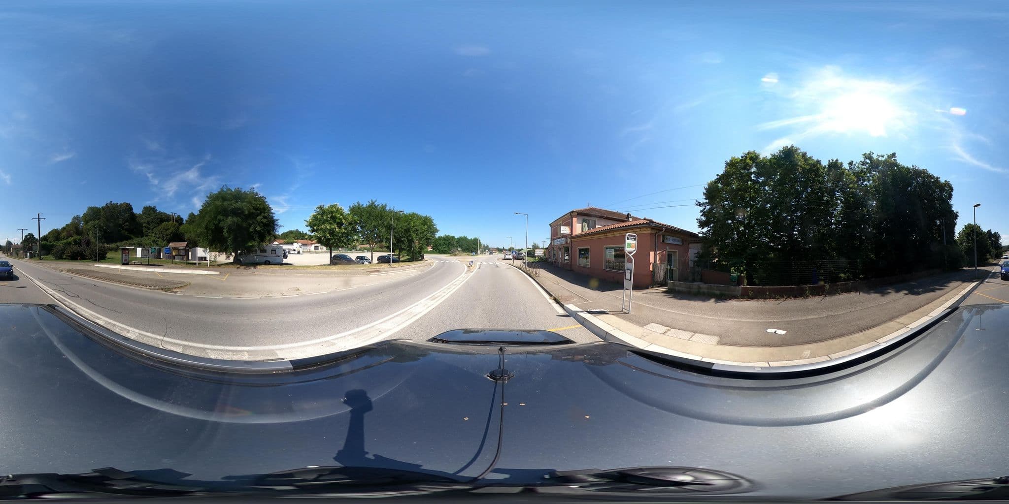 Street view near Aire de stationnement Estrablin / La Tabourette, Estrablin — © eric_s (CC BY-SA · Mapillary)