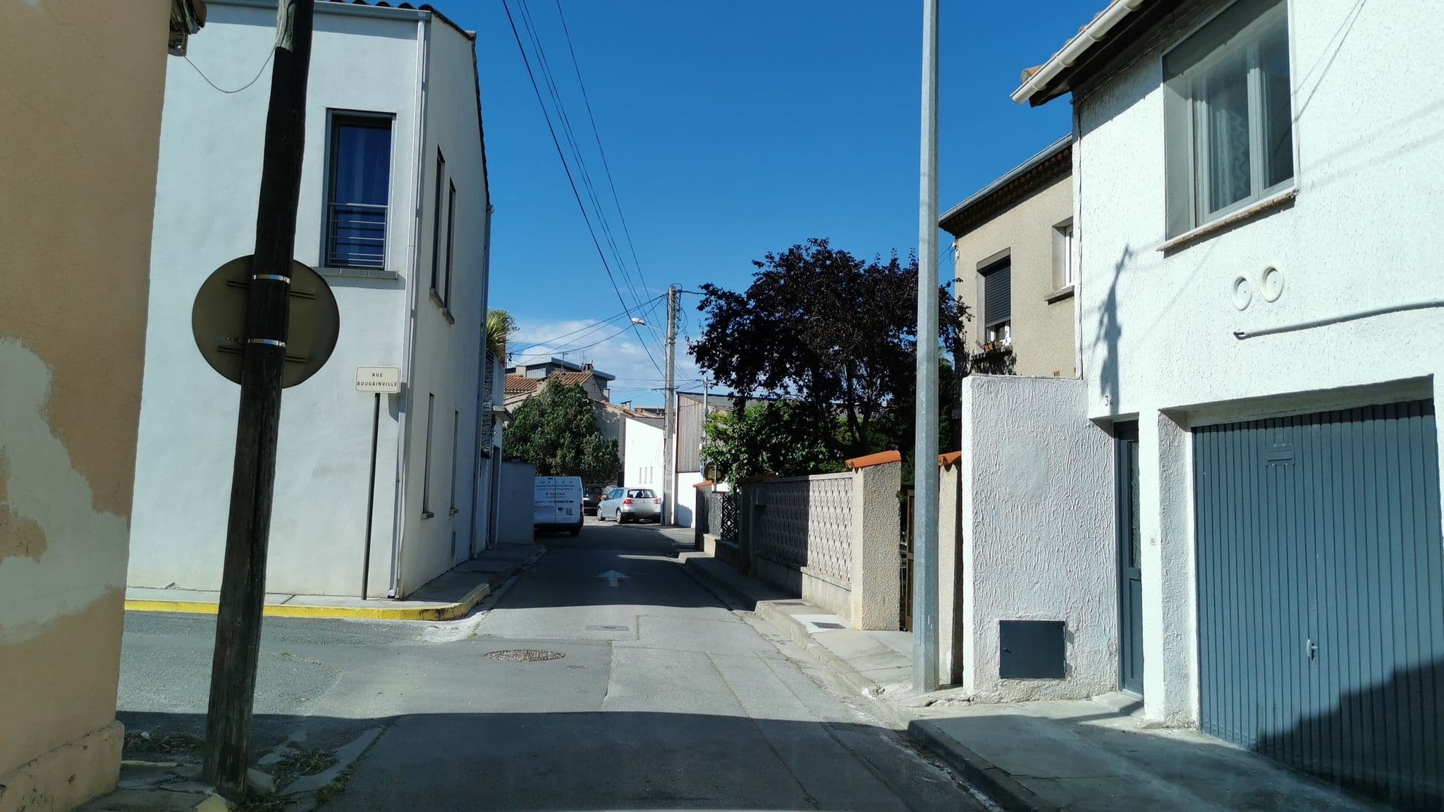 Street view near La Maisonnette Narbonnaise, Narbonne — © percherie (CC BY-SA · Mapillary)
