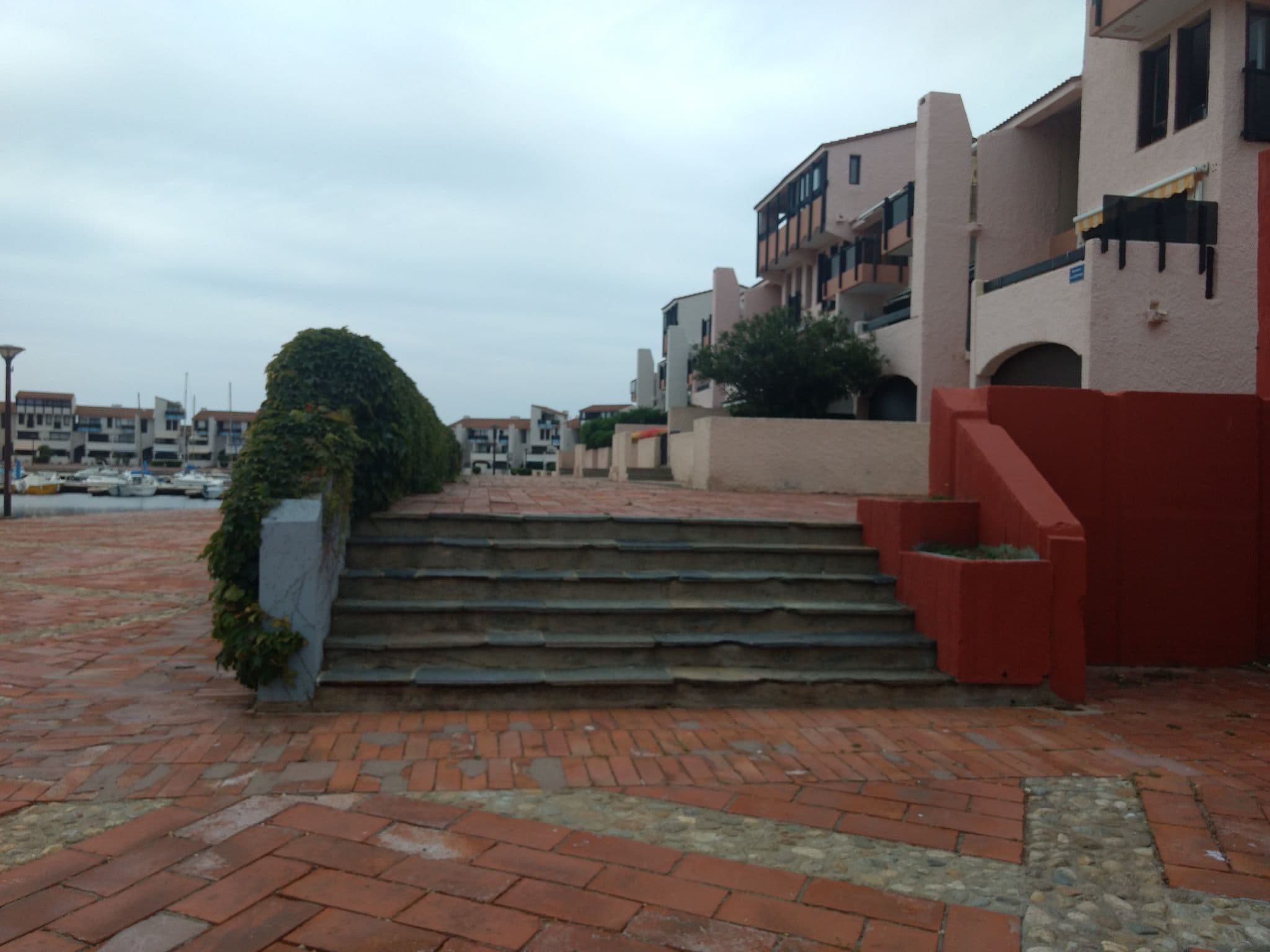 Street view near Résidence Pierre et Vacances Catalana, Le Barcarès — © yod4z (CC BY-SA · Mapillary)