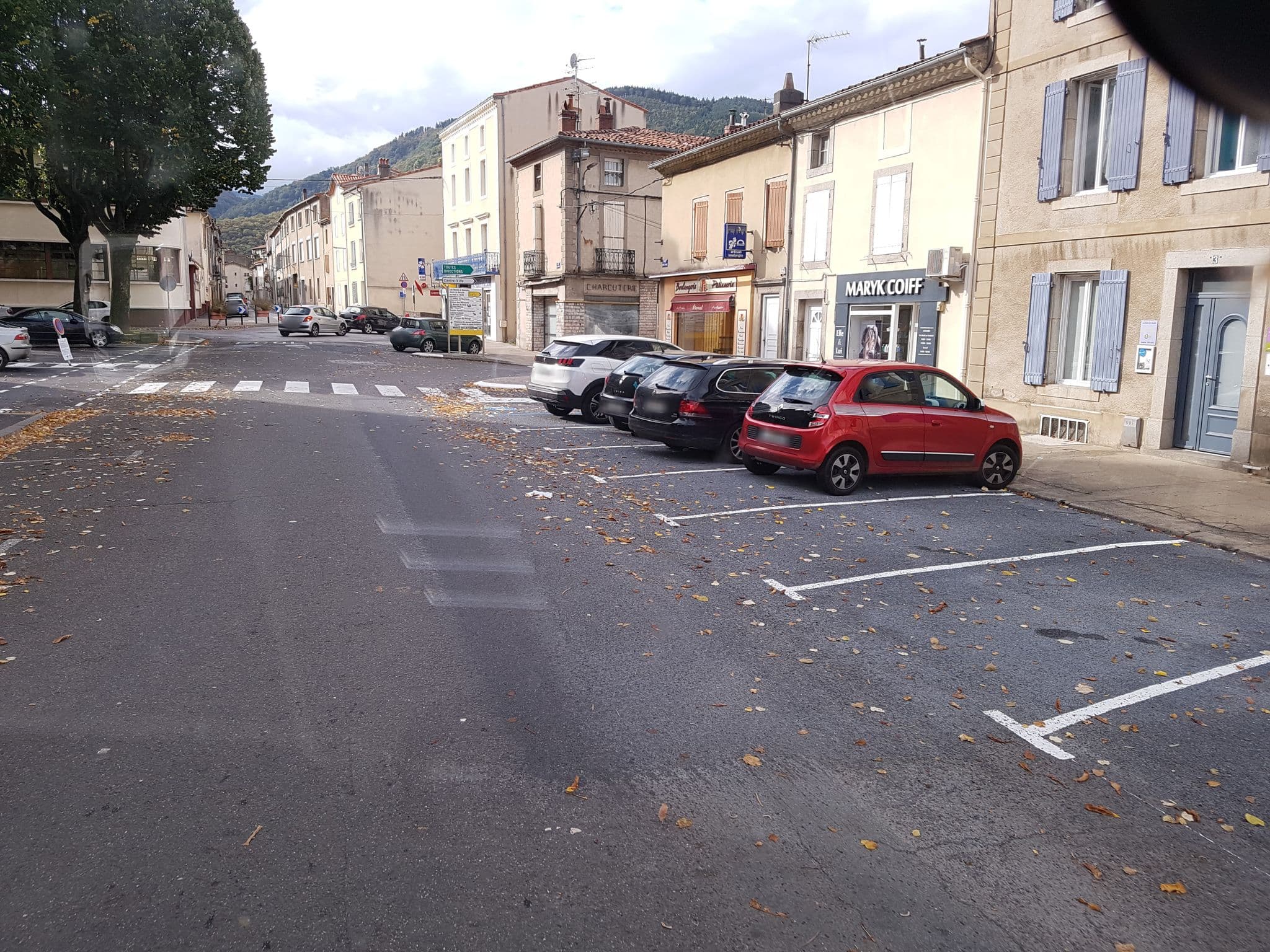 Street view near La Maison de l'Arnette, Mazamet — © bernardvoyageur (CC BY-SA · Mapillary)