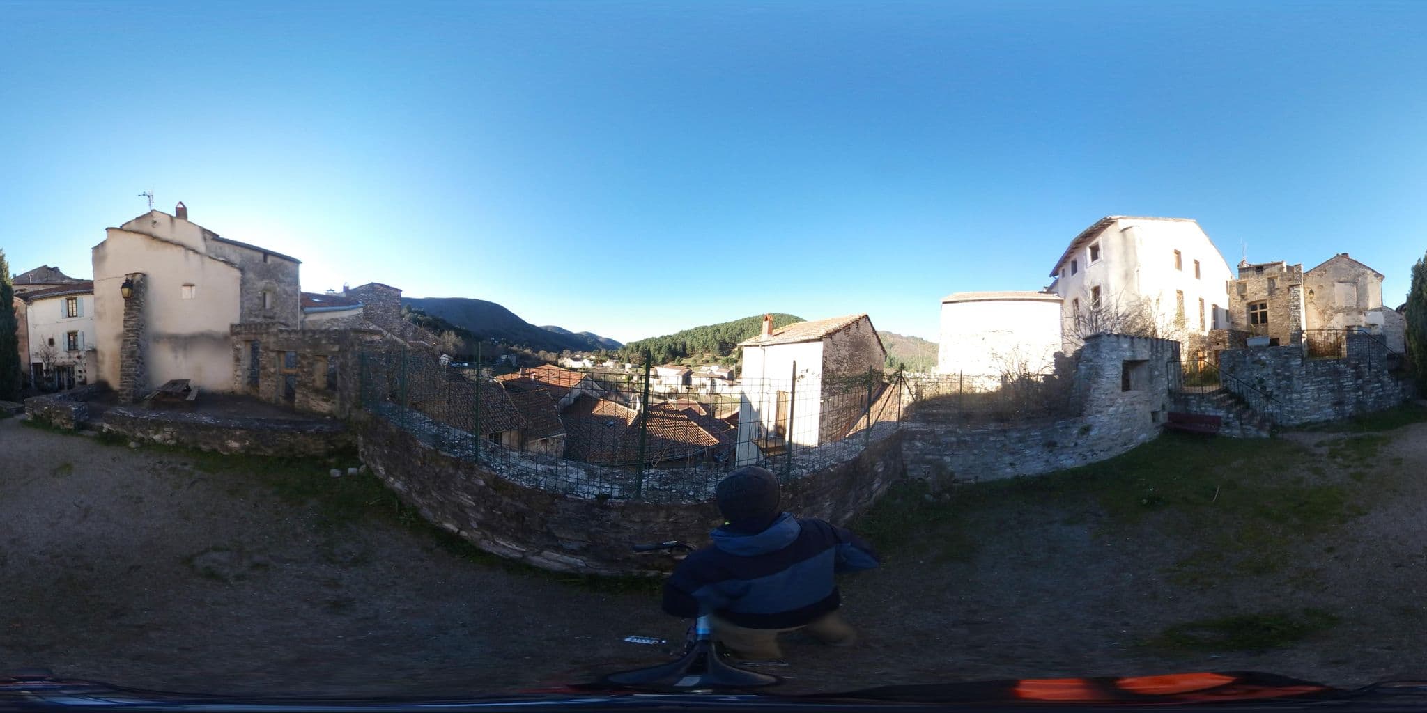 Street view near LES QUATR' FARCEURS, Le Poujol-sur-Orb — © c_mobilite (CC BY-SA · Mapillary)