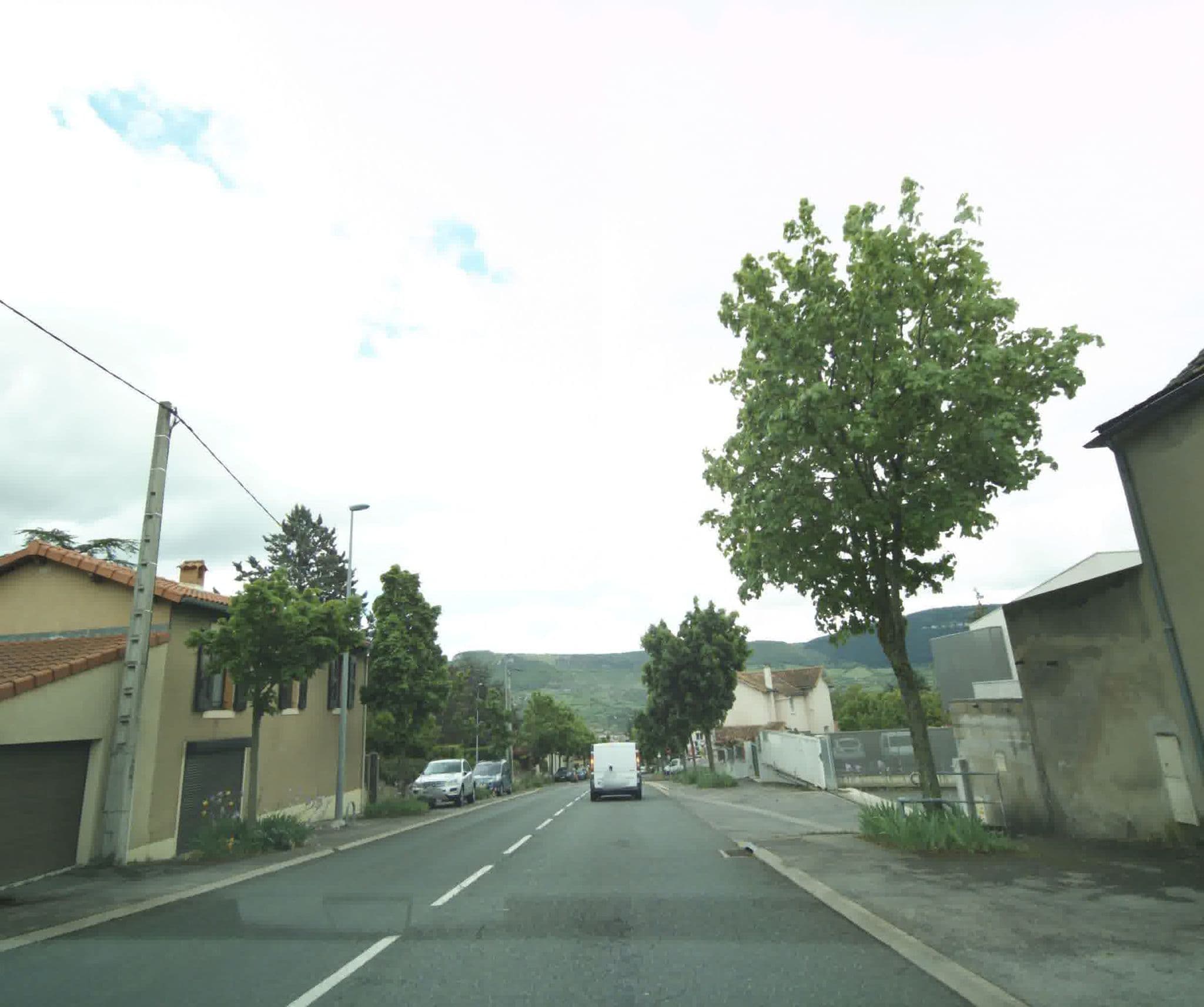 Street view near Résidence le 101, Millau — © sogefi (CC BY-SA · Mapillary)