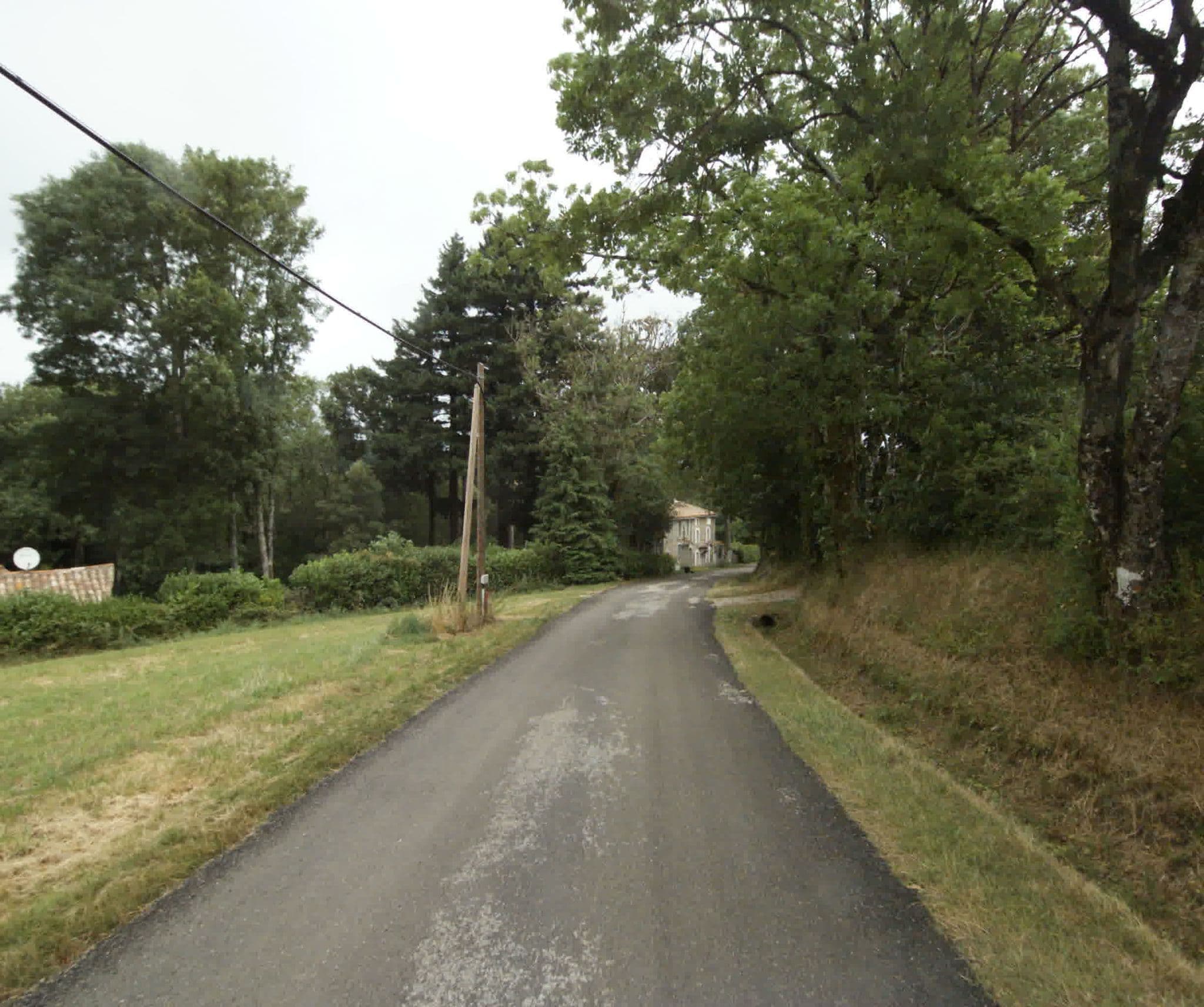 Street view near Domaine de Bel Air Bas, Sorèze — © sogefi (CC BY-SA · Mapillary)