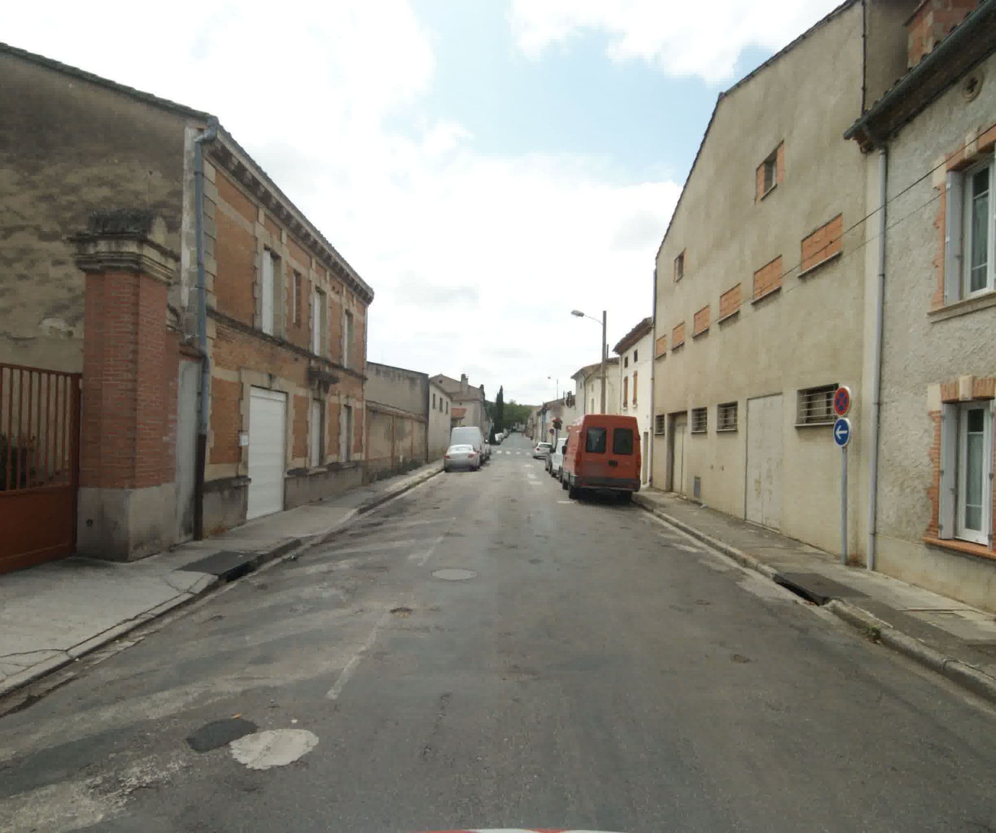 Street view near Appartement Revel, Revel — © sogefi (CC BY-SA · Mapillary)