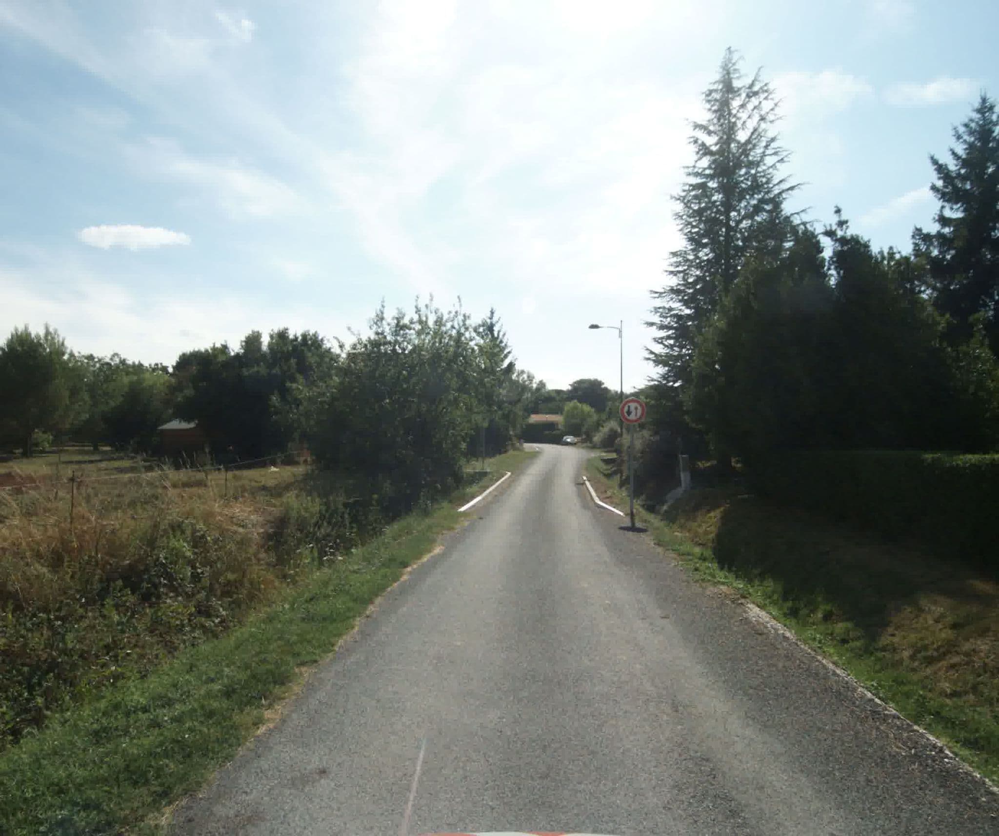 Street view near Le Pavillon du Chateau, Revel — © sogefi (CC BY-SA · Mapillary)