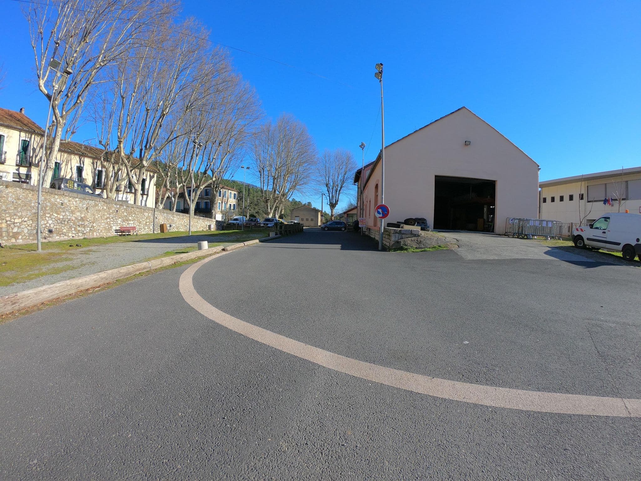Street view near Bar-Hotel-Restaurant Laissac, Le Poujol-sur-Orb — © joostjakob (CC BY-SA · Mapillary)