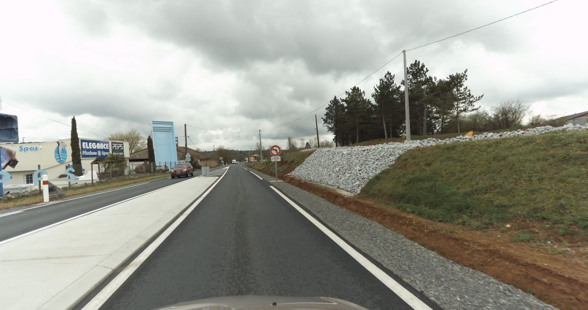 Street view near Camamelu, Fréjairolles — © sogefi (CC BY-SA · Mapillary)
