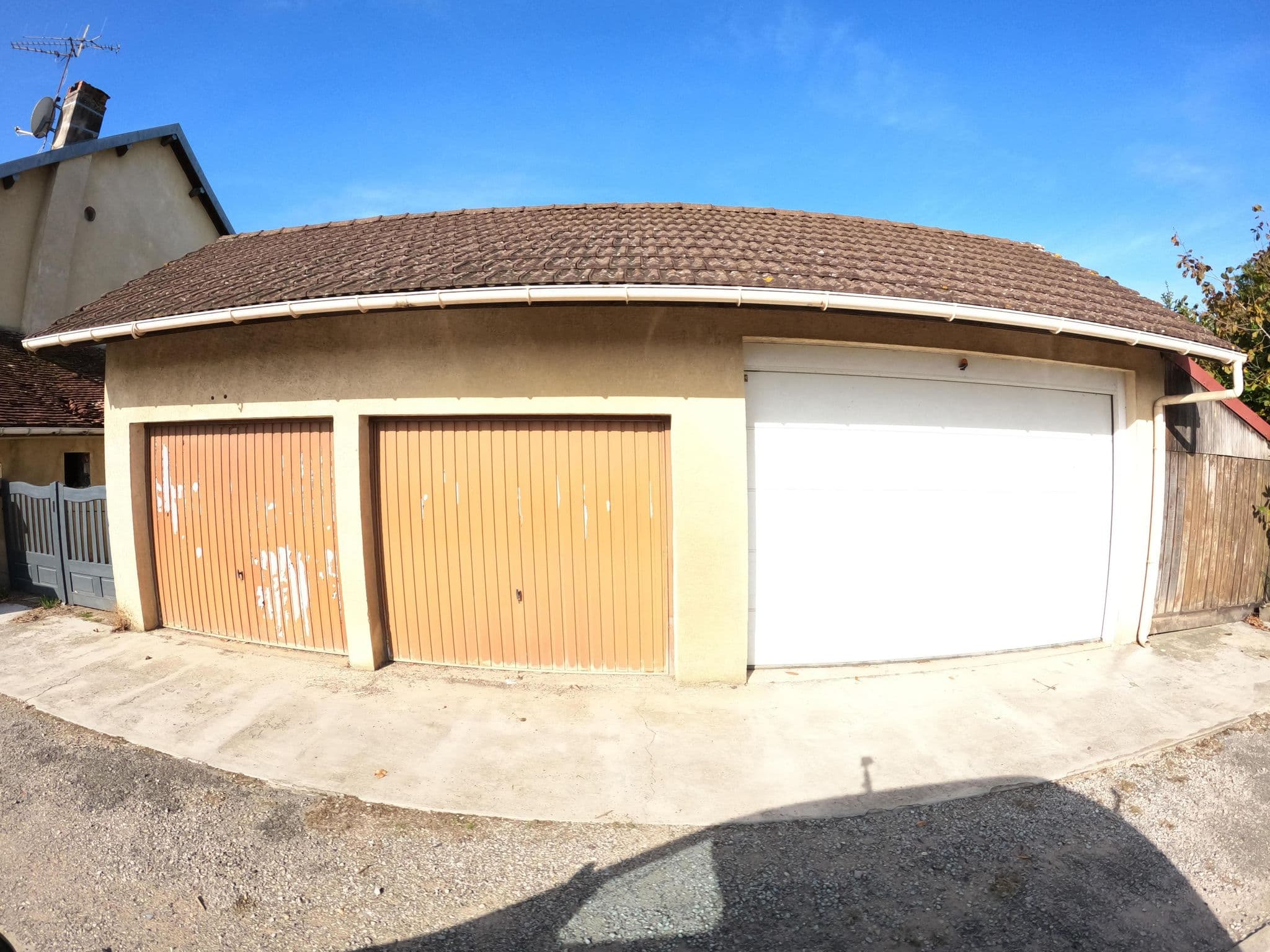 Street view near Les apparts KJTM, Bletterans — © stephanep (CC BY-SA · Mapillary)
