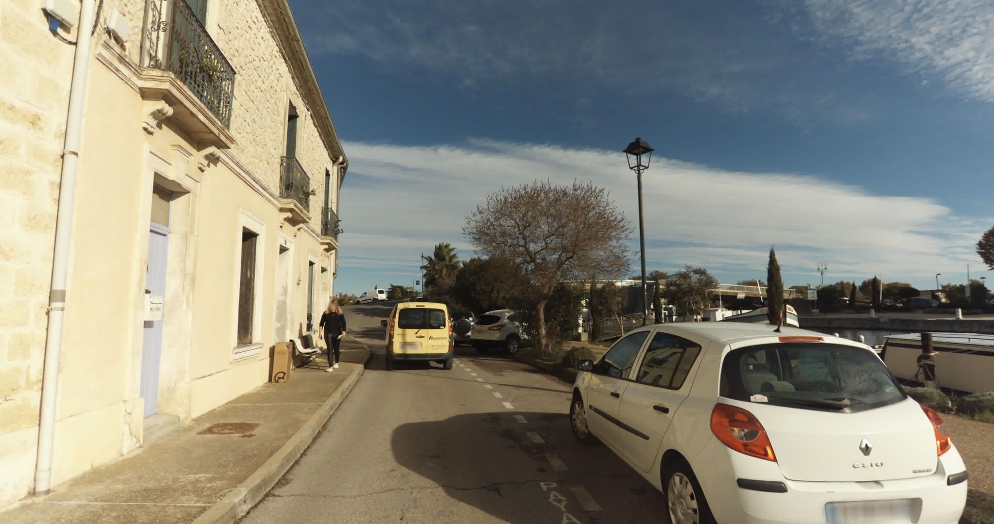 Street view near Hotel Les Croisades, Aigues-Mortes — © sogefi (CC BY-SA · Mapillary)