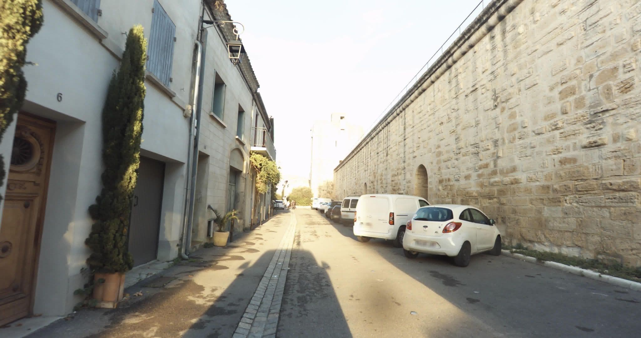 Street view near Restaurant Les Templiers Aigues Mortes, Aigues-Mortes — © sogefi (CC BY-SA · Mapillary)