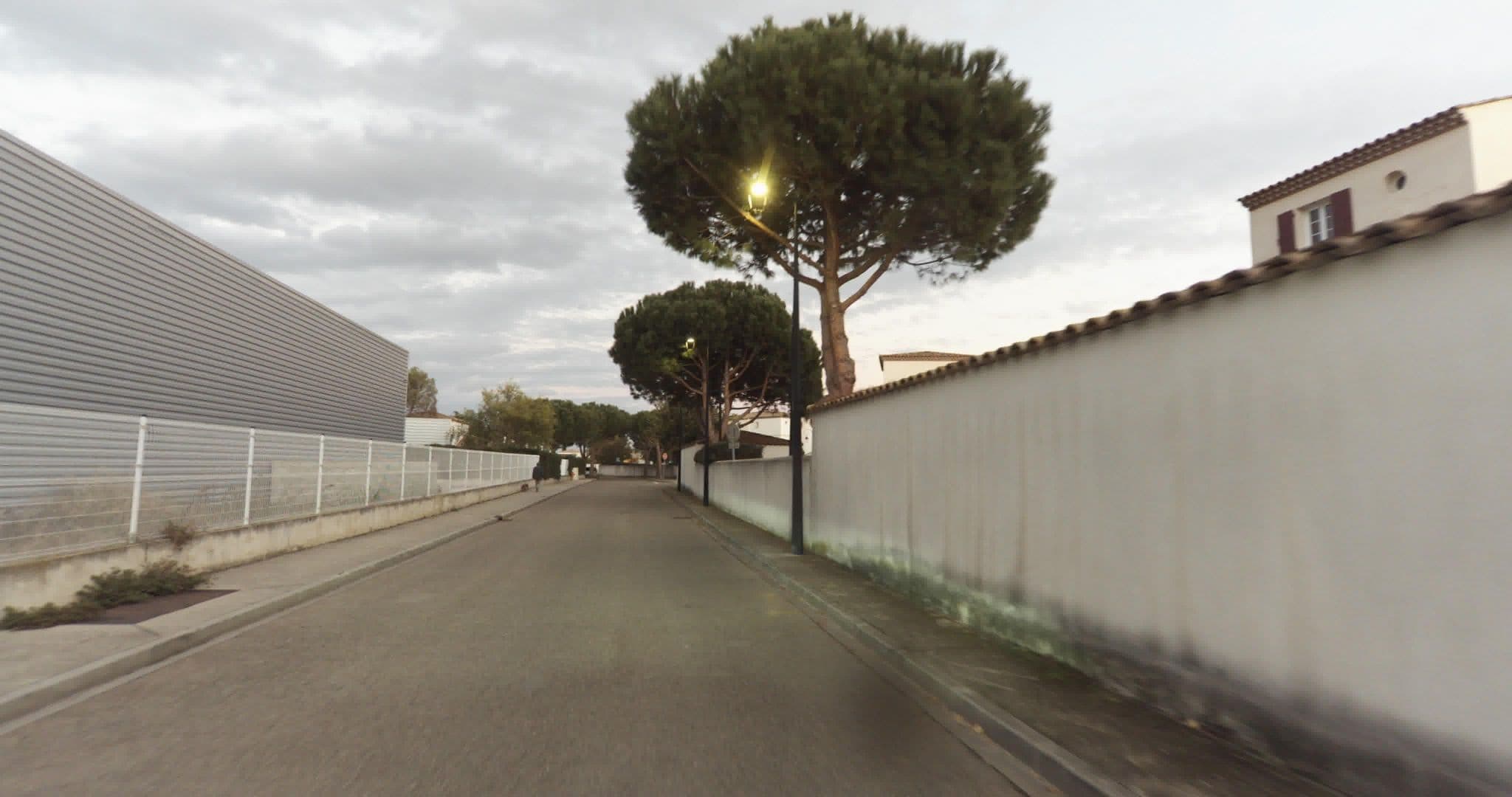 Street view near Villa Aigues Mortes, Aigues-Mortes — © sogefi (CC BY-SA · Mapillary)