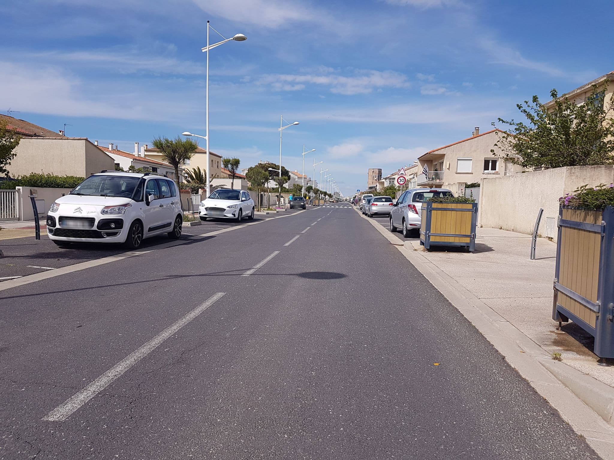 Street view near Duplex Carnon, Pérols — © changchun1 (CC BY-SA · Mapillary)