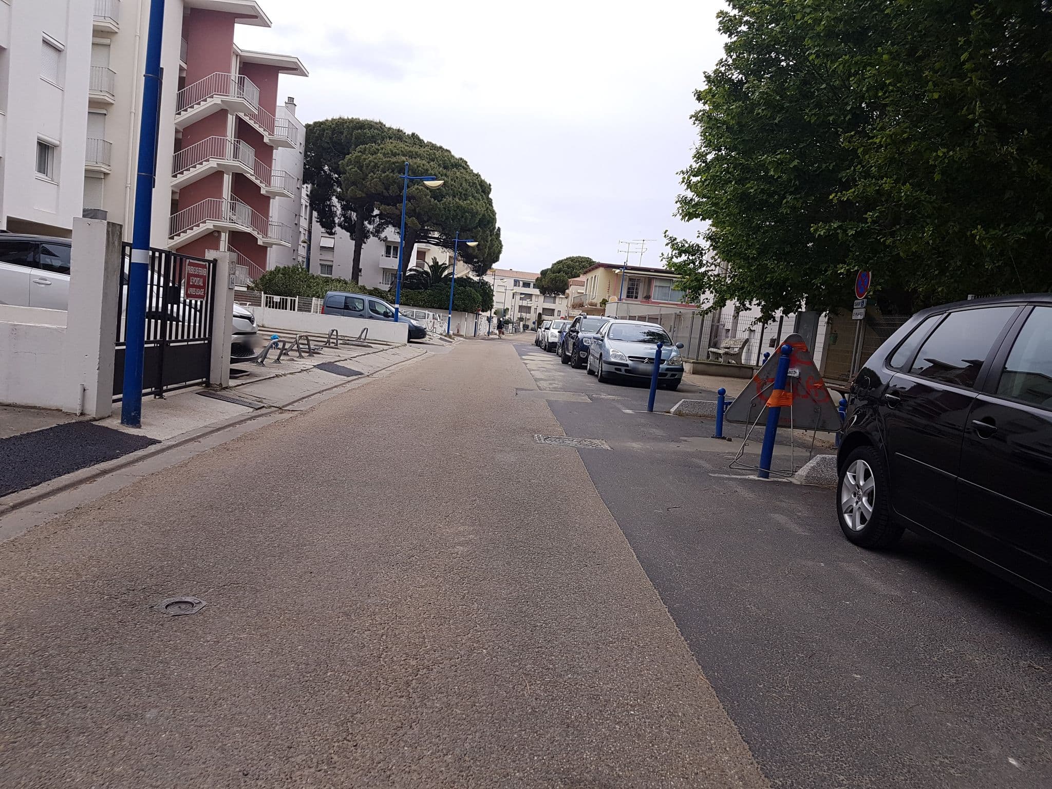 Street view near Grau du Roi le Sémaphore, Le Grau-du-Roi — © changchun1 (CC BY-SA · Mapillary)