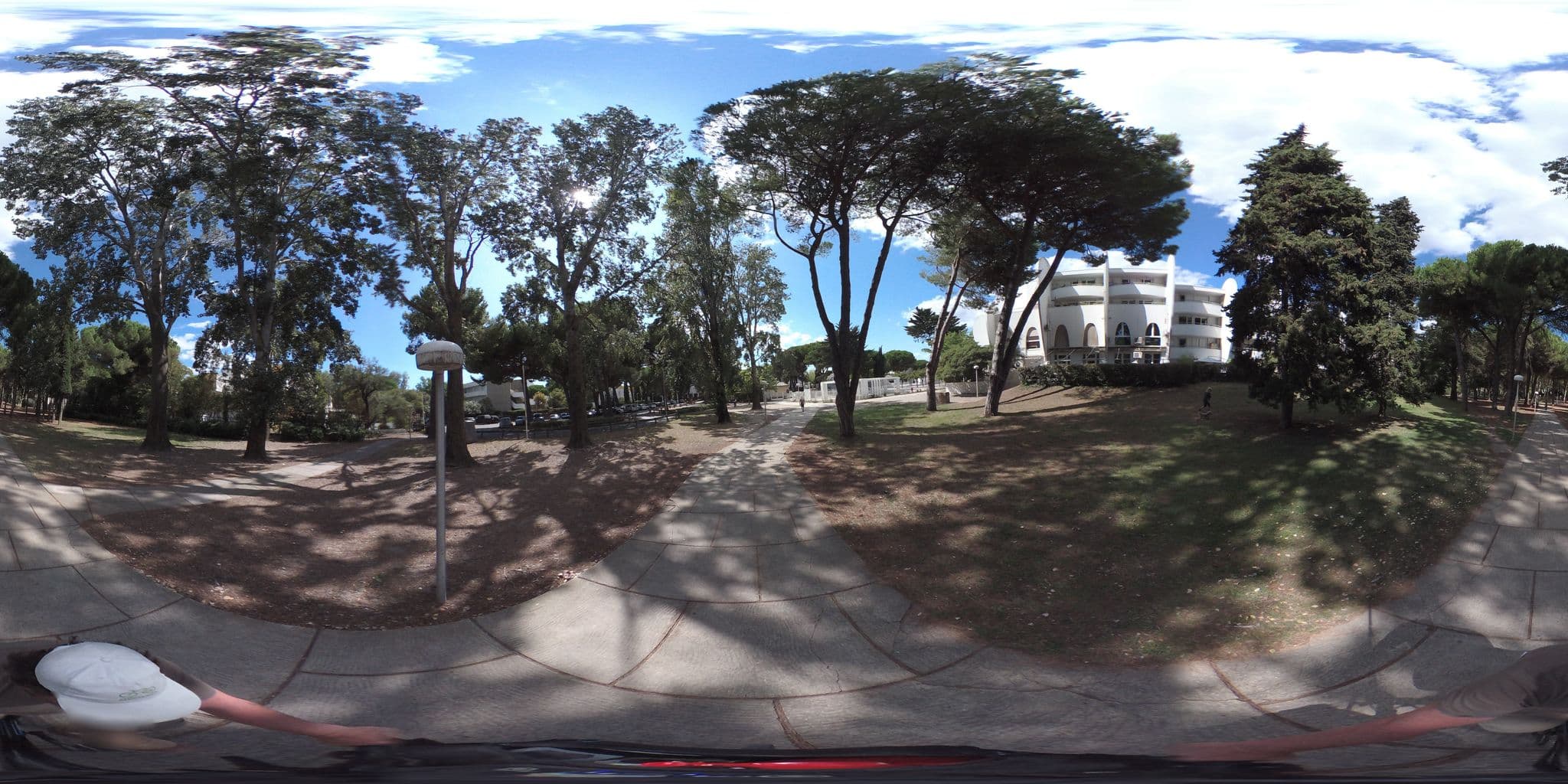 Street view near Résidence Pierre & Vacances Les Terrasses du Parc, La Grande-Motte — © geovelo (CC BY-SA · Mapillary)