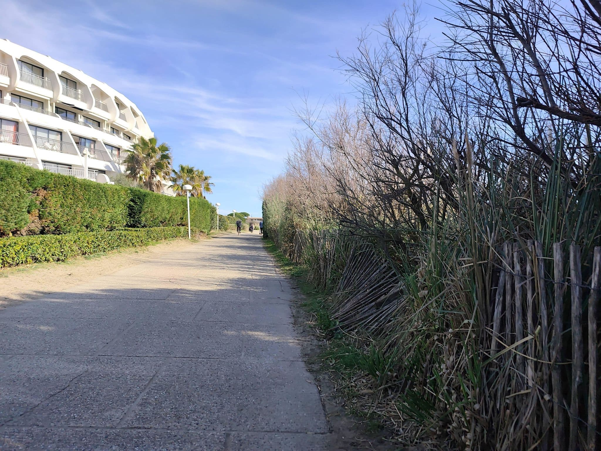 Street view near Hôtel de la Plage, La Grande-Motte — © Duro (CC BY-SA · Mapillary)