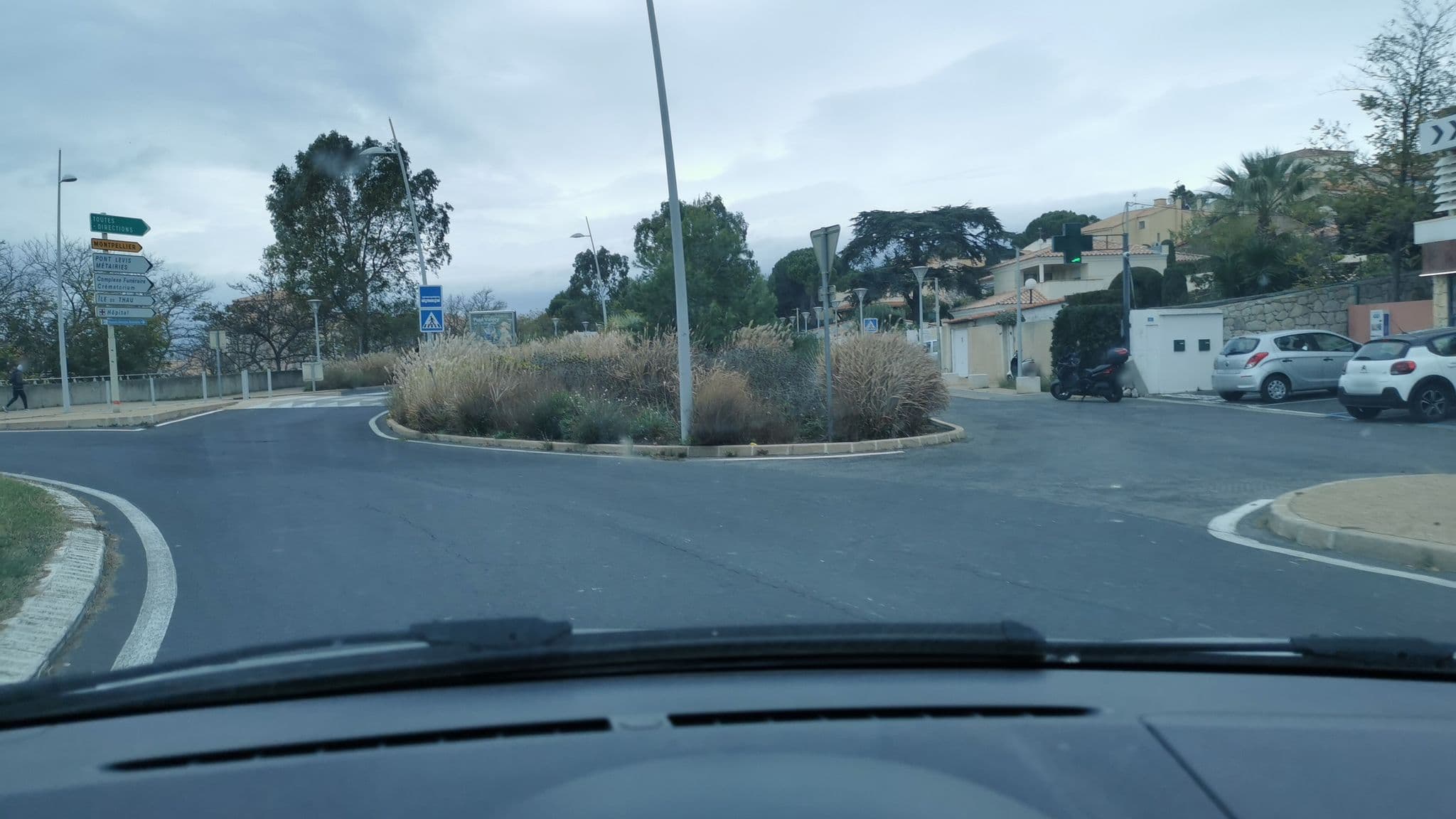 Street view near Les Terrasses du Lido, Sète — © testflight (CC BY-SA · Mapillary)