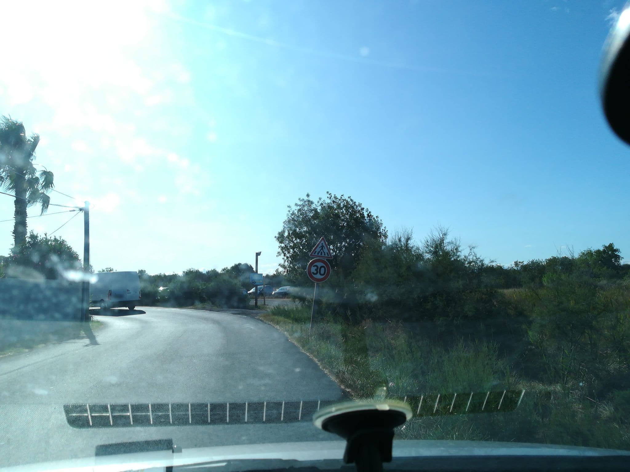 Street view near Les Ondines, Vias — © mr4703 (CC BY-SA · Mapillary)