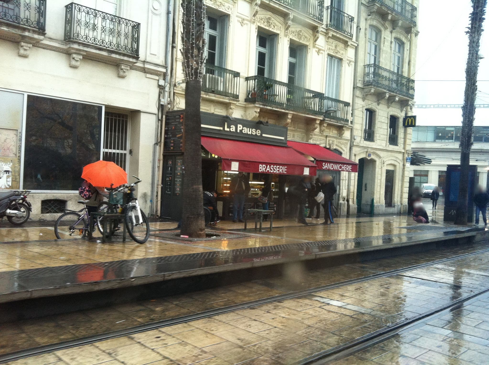 Street view near L'Hôtel Montpellier, Montpellier — © miguel_andrade (CC BY-SA · Mapillary)