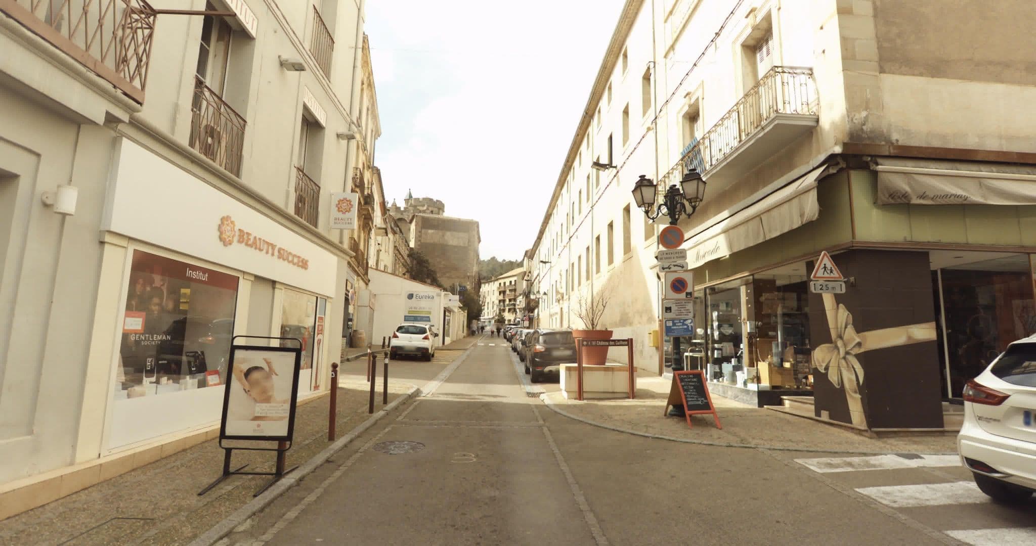 Street view near Les Jardins de la Source, Nébian — © sogefi (CC BY-SA · Mapillary)