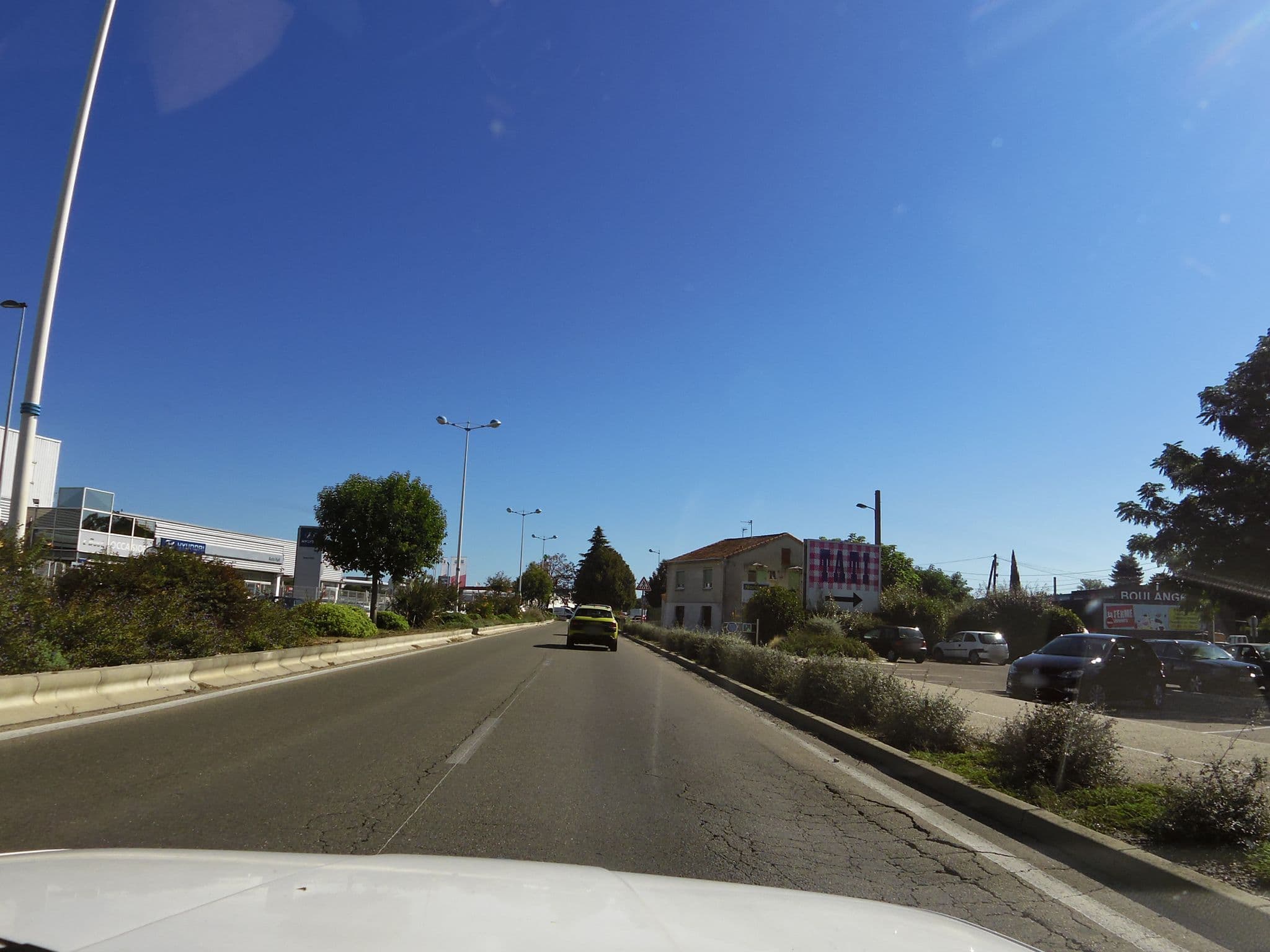 Street view near Selectour - Carré Voyages, Alès — © chivos (CC BY-SA · Mapillary)