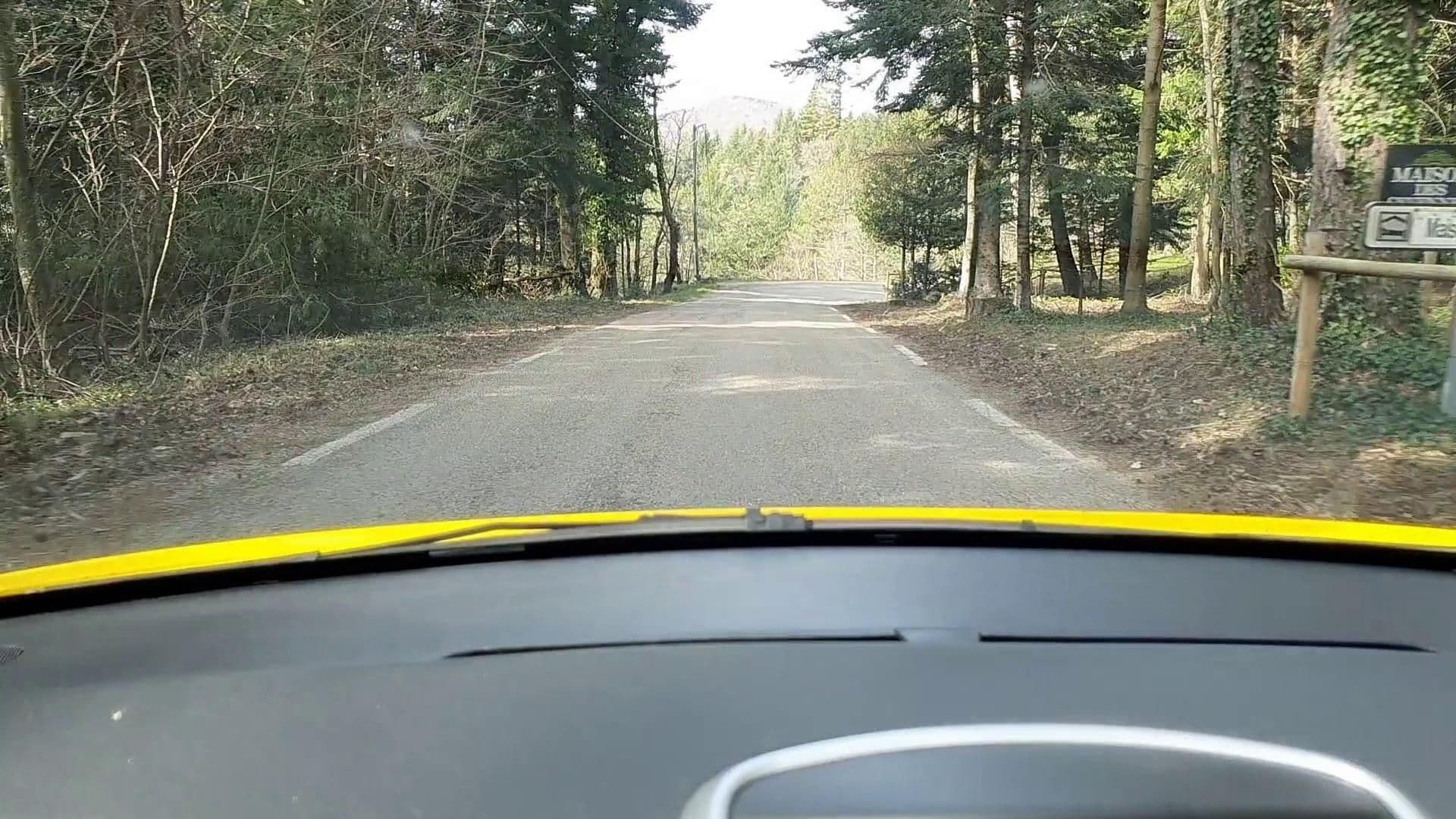 Street view near La Maison des Cévennes, Avèze — © si3p0 (CC BY-SA · Mapillary)