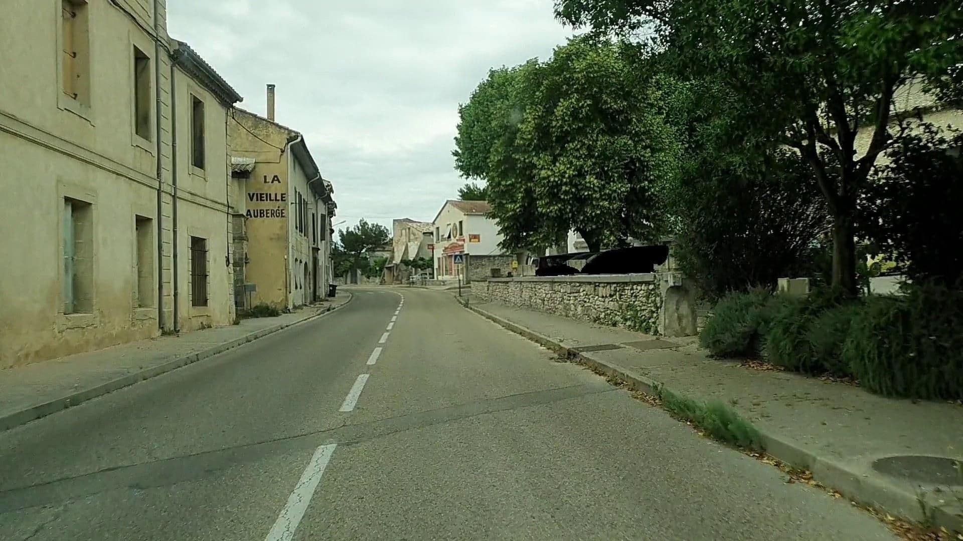 Street view near Domaine Saint Martin, Castillon-du-Gard — © si3p0 (CC BY-SA · Mapillary)