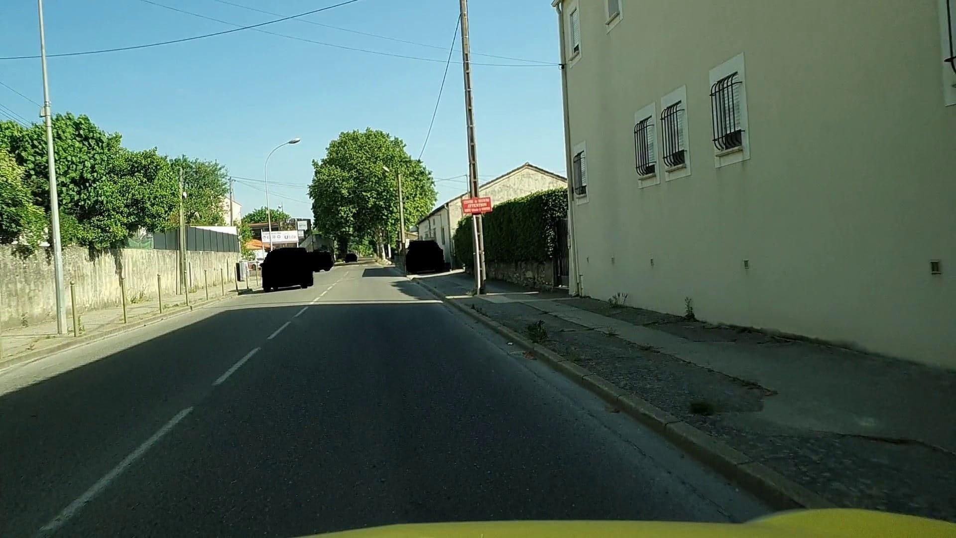 Street view near Le Clos d’Uzès, Uzès — © si3p0 (CC BY-SA · Mapillary)