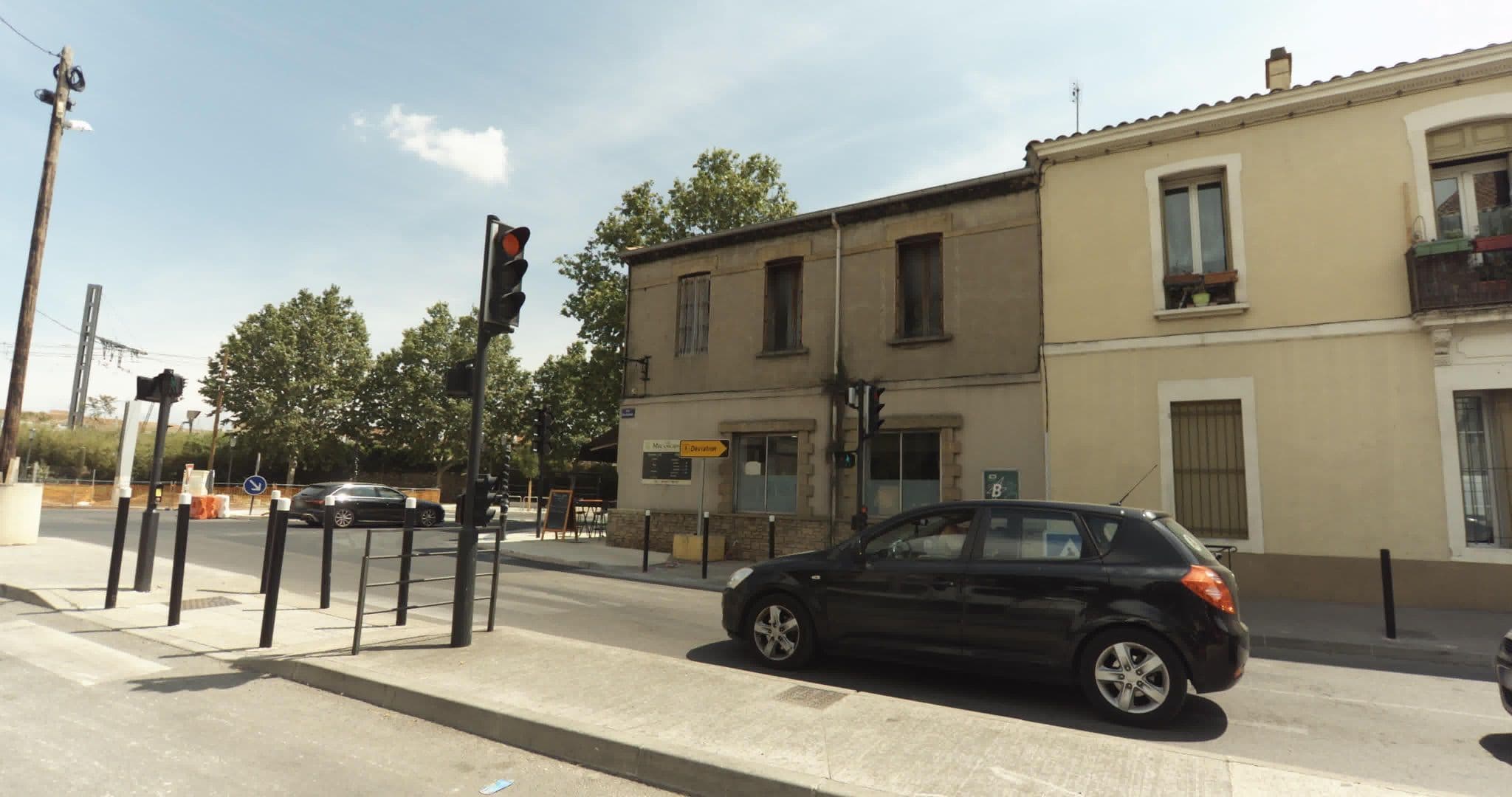 Street view near Société Exploitation Résidentielle Hôtelière Rail, Nîmes — © sogefi (CC BY-SA · Mapillary)